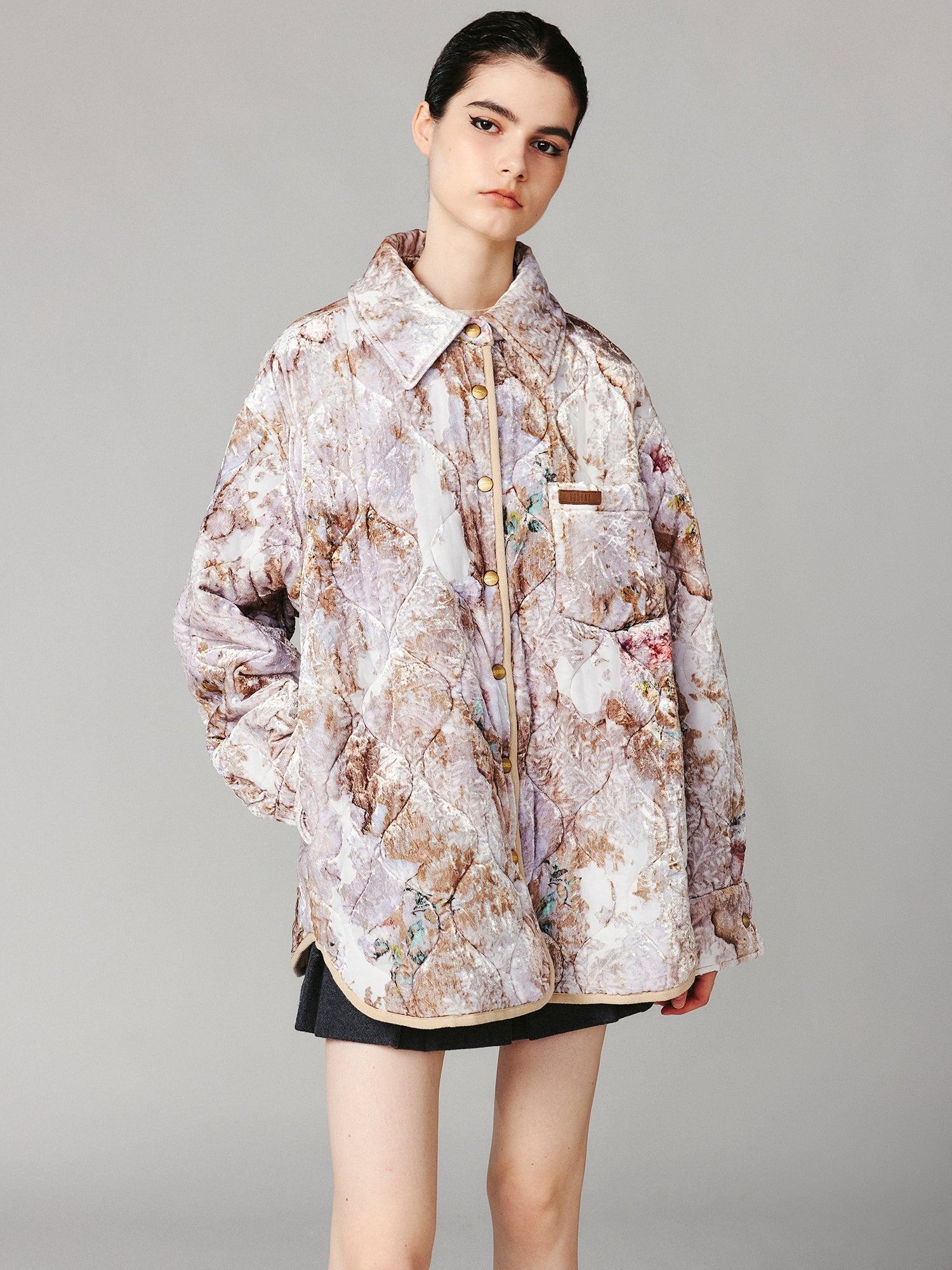 Floral wallpaper velvet burnout shacket