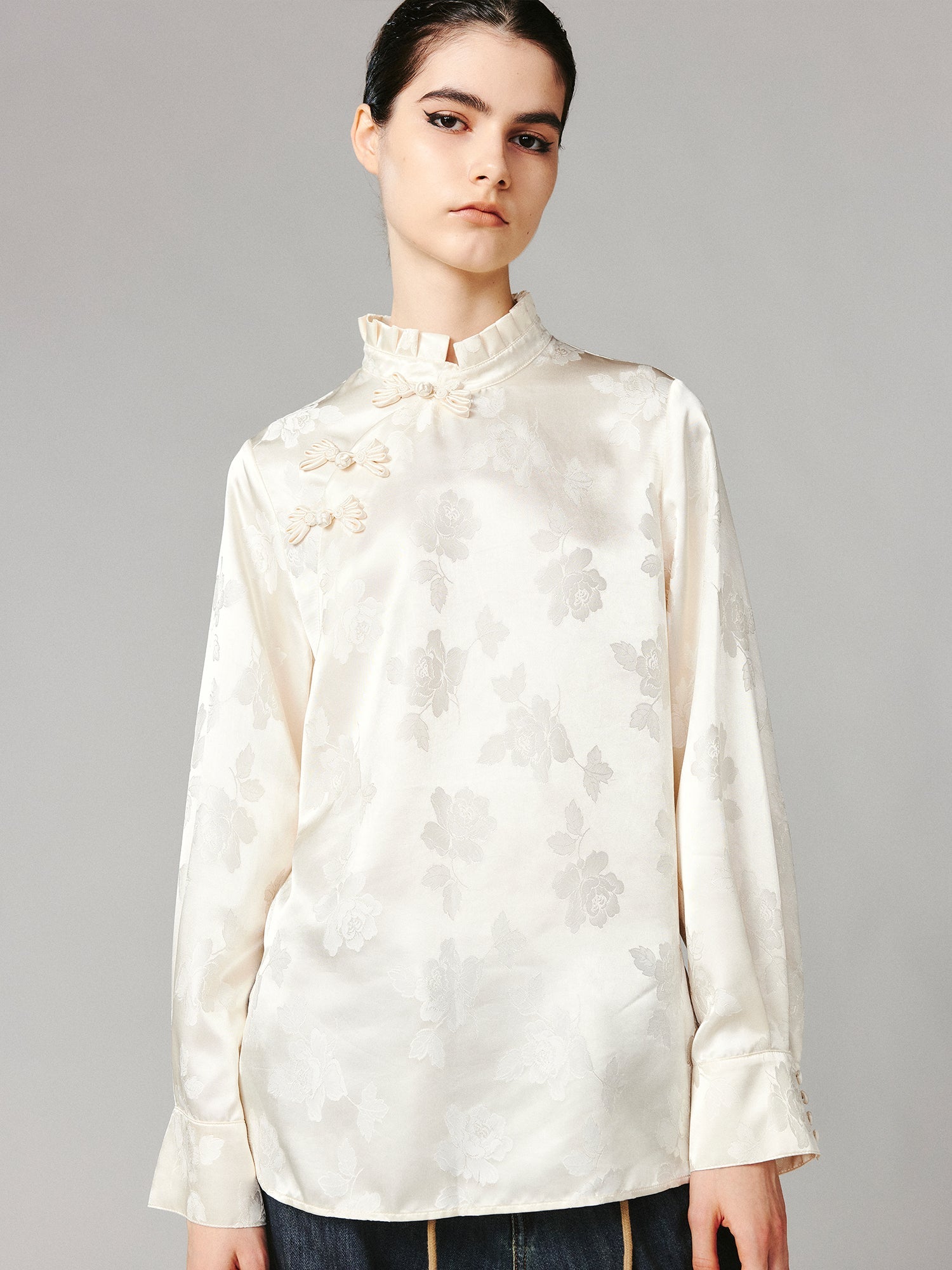 Romantic Chinese-style shirt