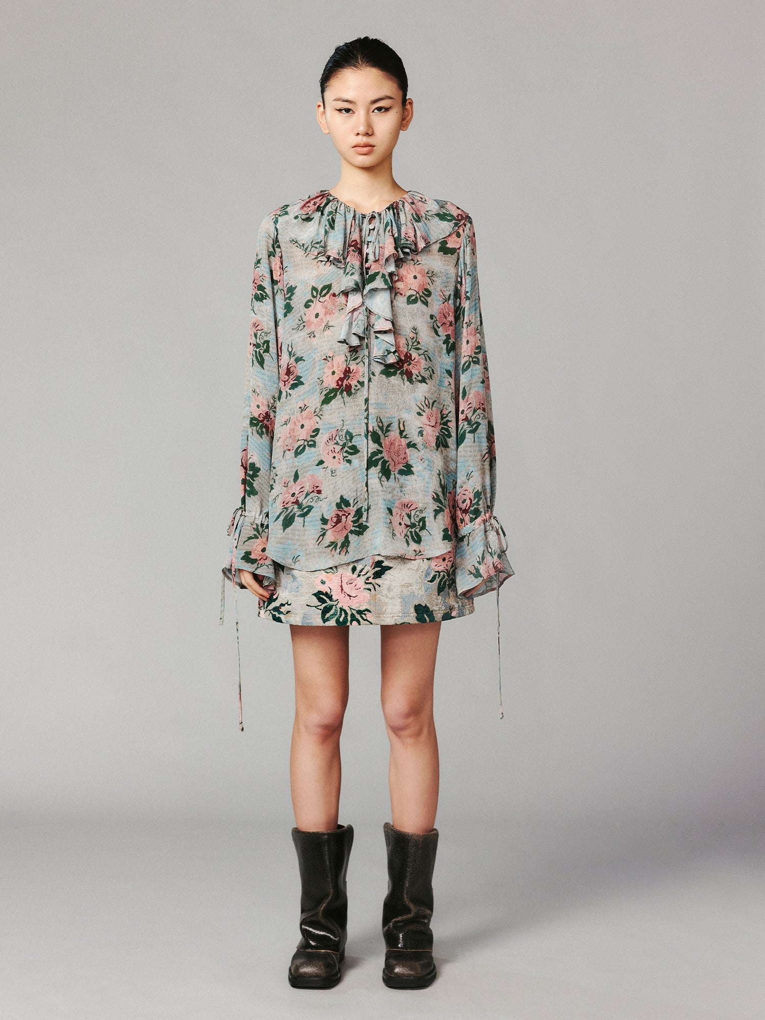 Vintage romantic wallpaper floral shirt