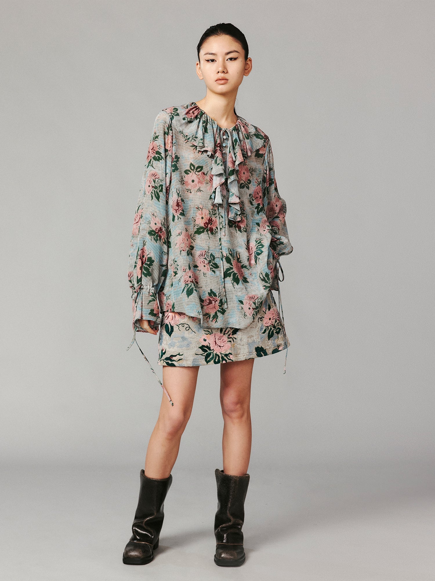 Vintage romantic wallpaper floral shirt