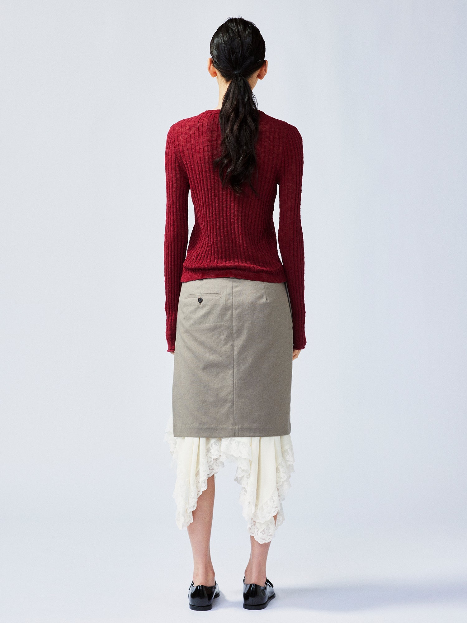 Dynamic "I" duck pullover sweater