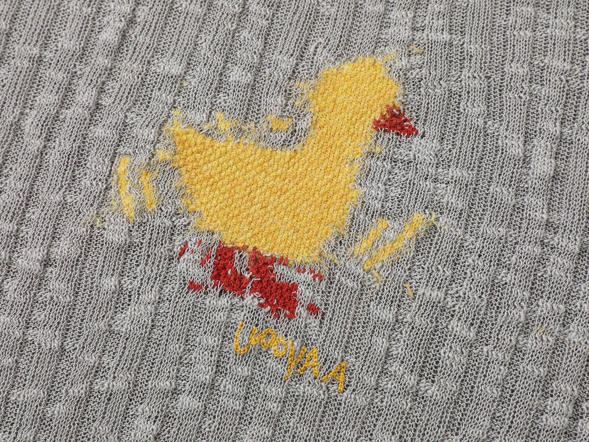 Dynamic "I" duck pullover sweater