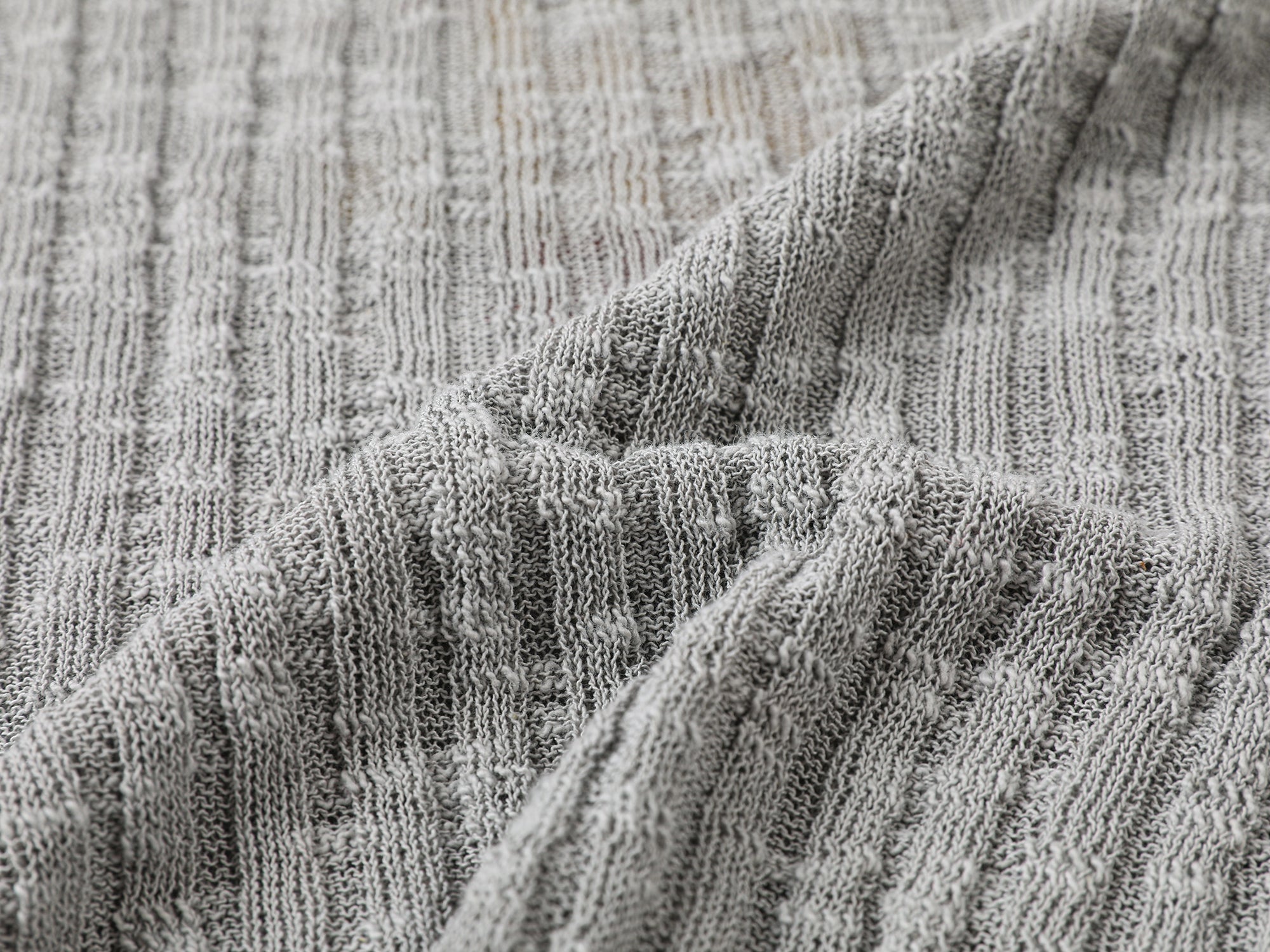 Dynamic "I" duck pullover sweater