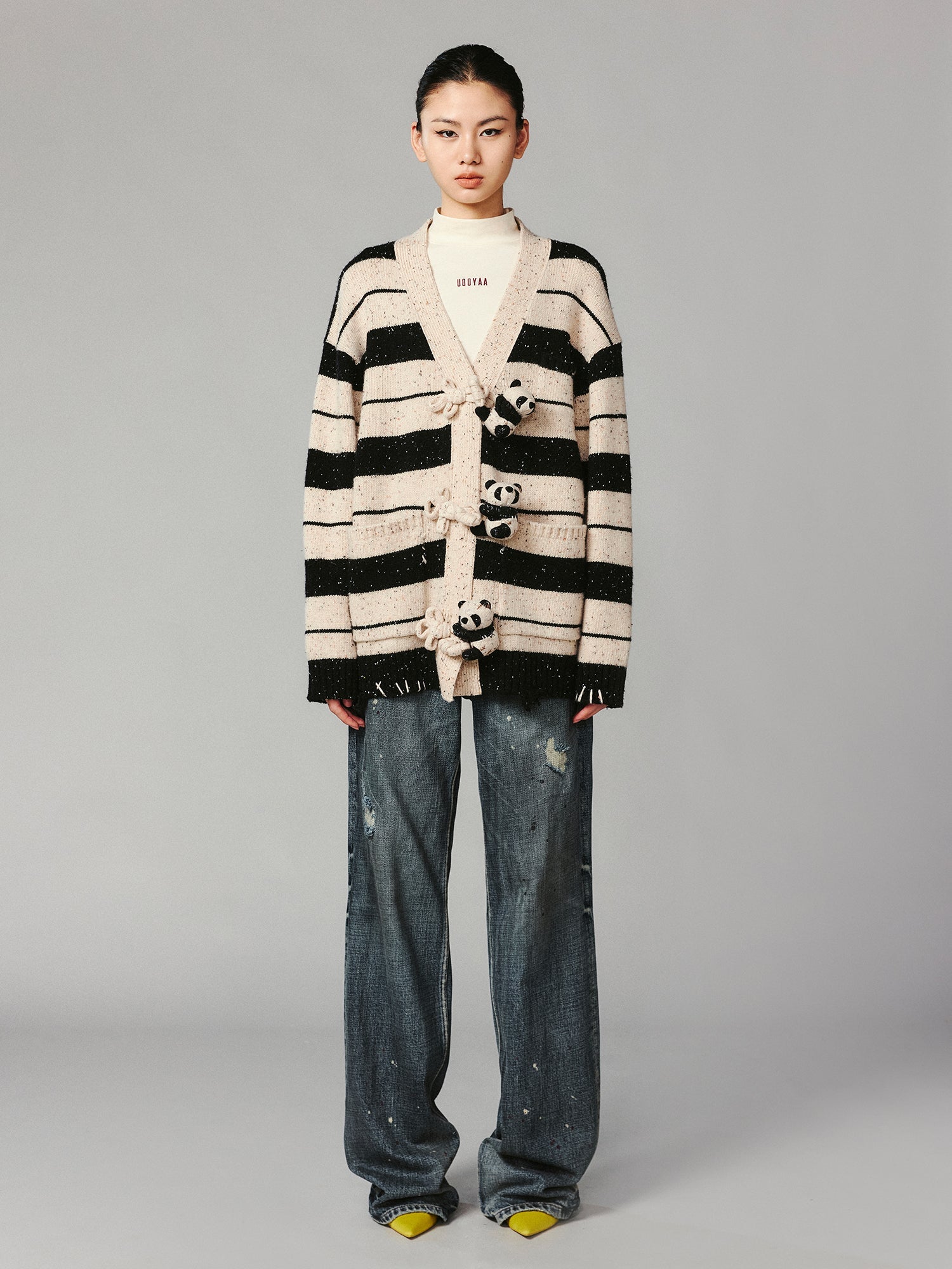 Vintage stripe hugging panda V-neck wool cardigan