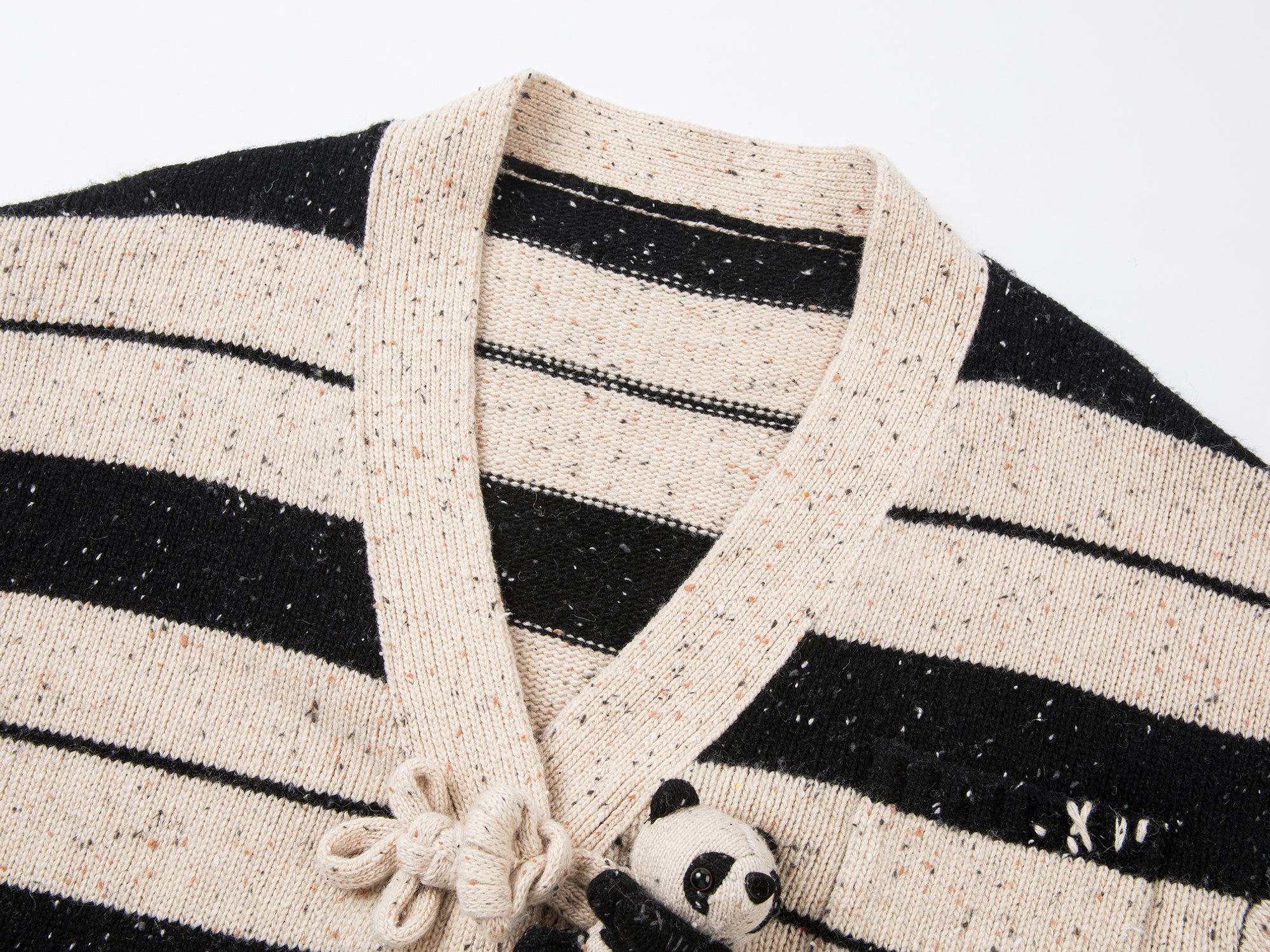 Vintage stripe hugging panda V-neck wool cardigan