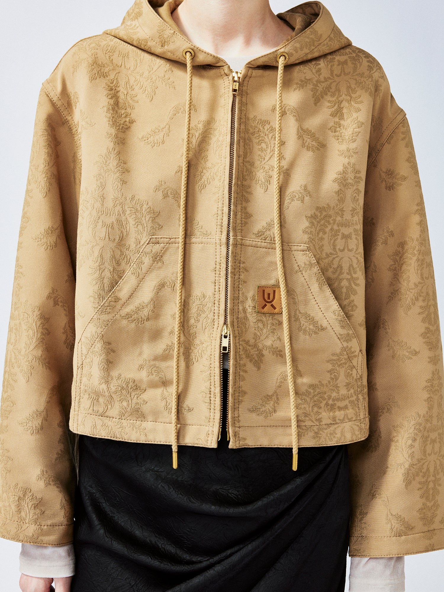 Nostalgia-evoking classic jacquard zip-up hoodie