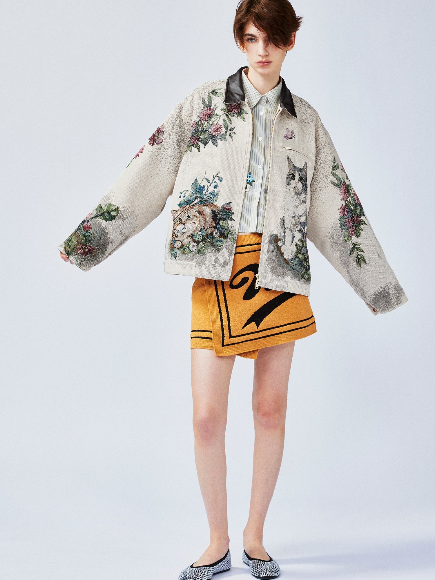 Charming and soothing garden cat pattern jacquard Detroit jacket