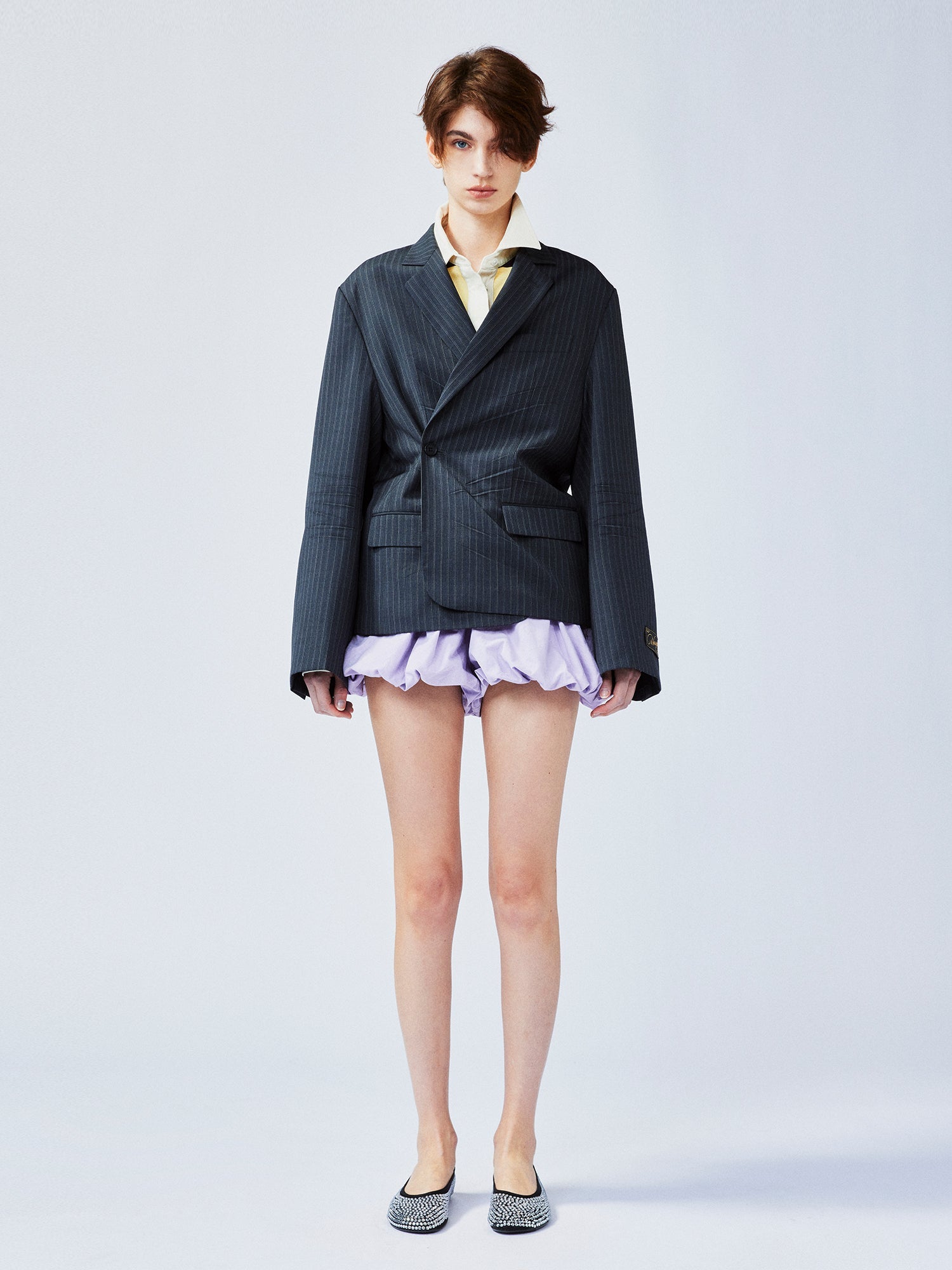 Pulled pleated notch collar blazer with authentic wear marks