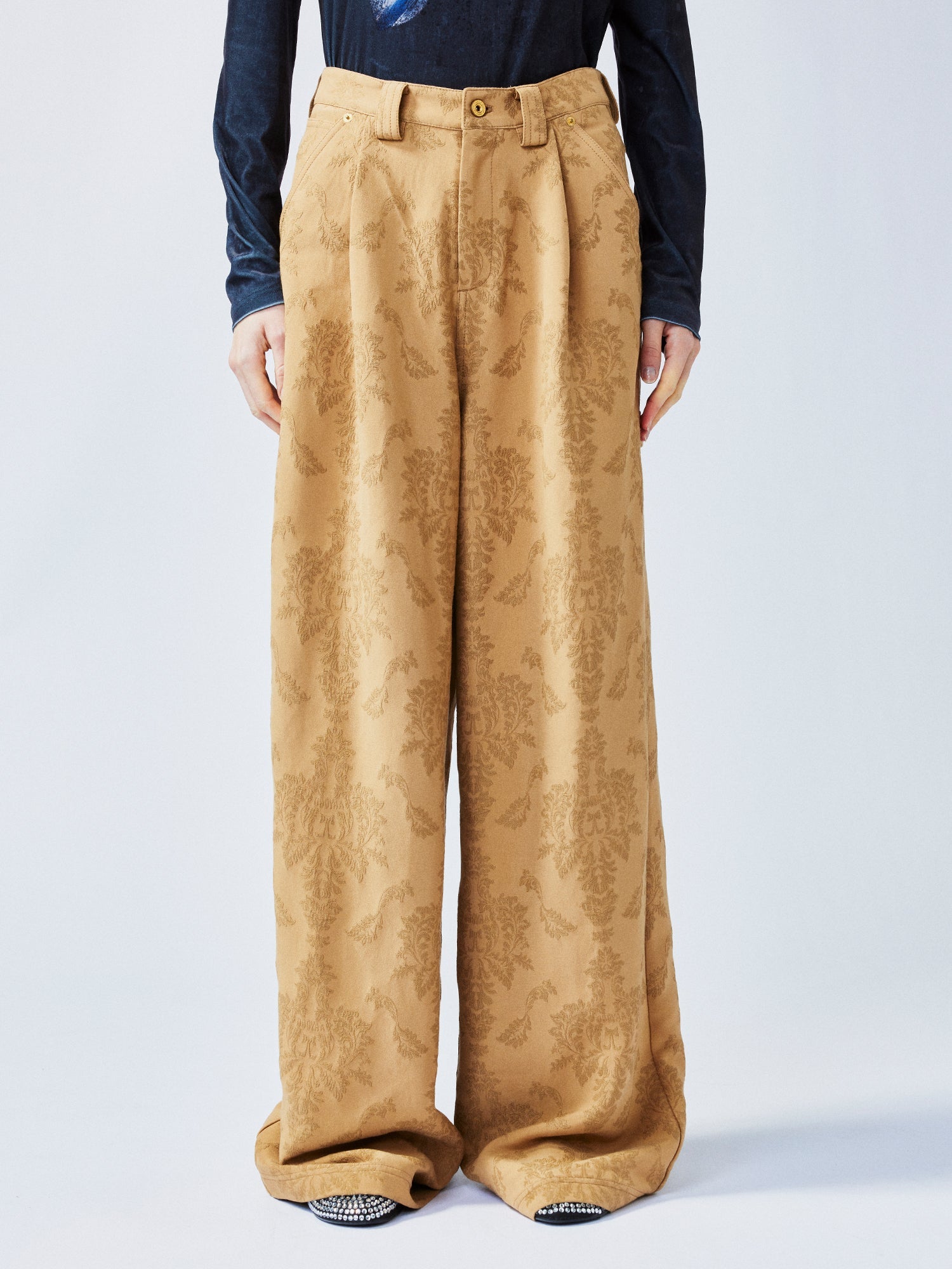 Nostalgia-evoking classic jacquard cargo pants