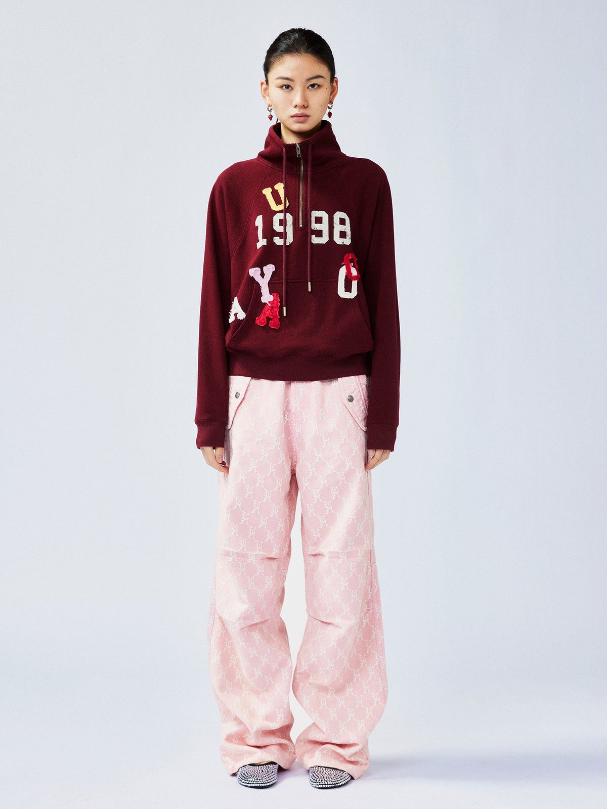 New vintage playful applique logo sweatshirt