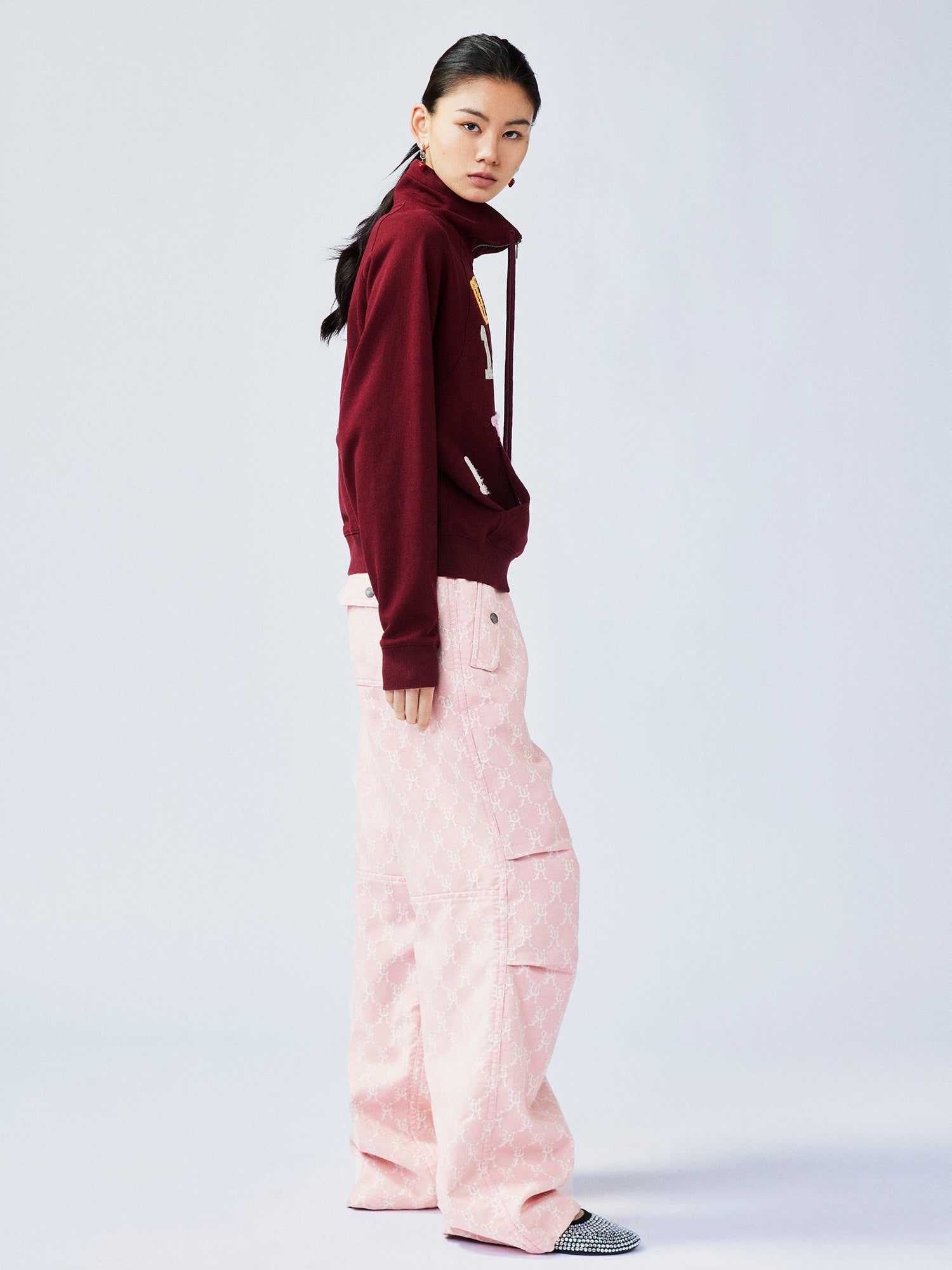 New vintage playful applique logo sweatshirt