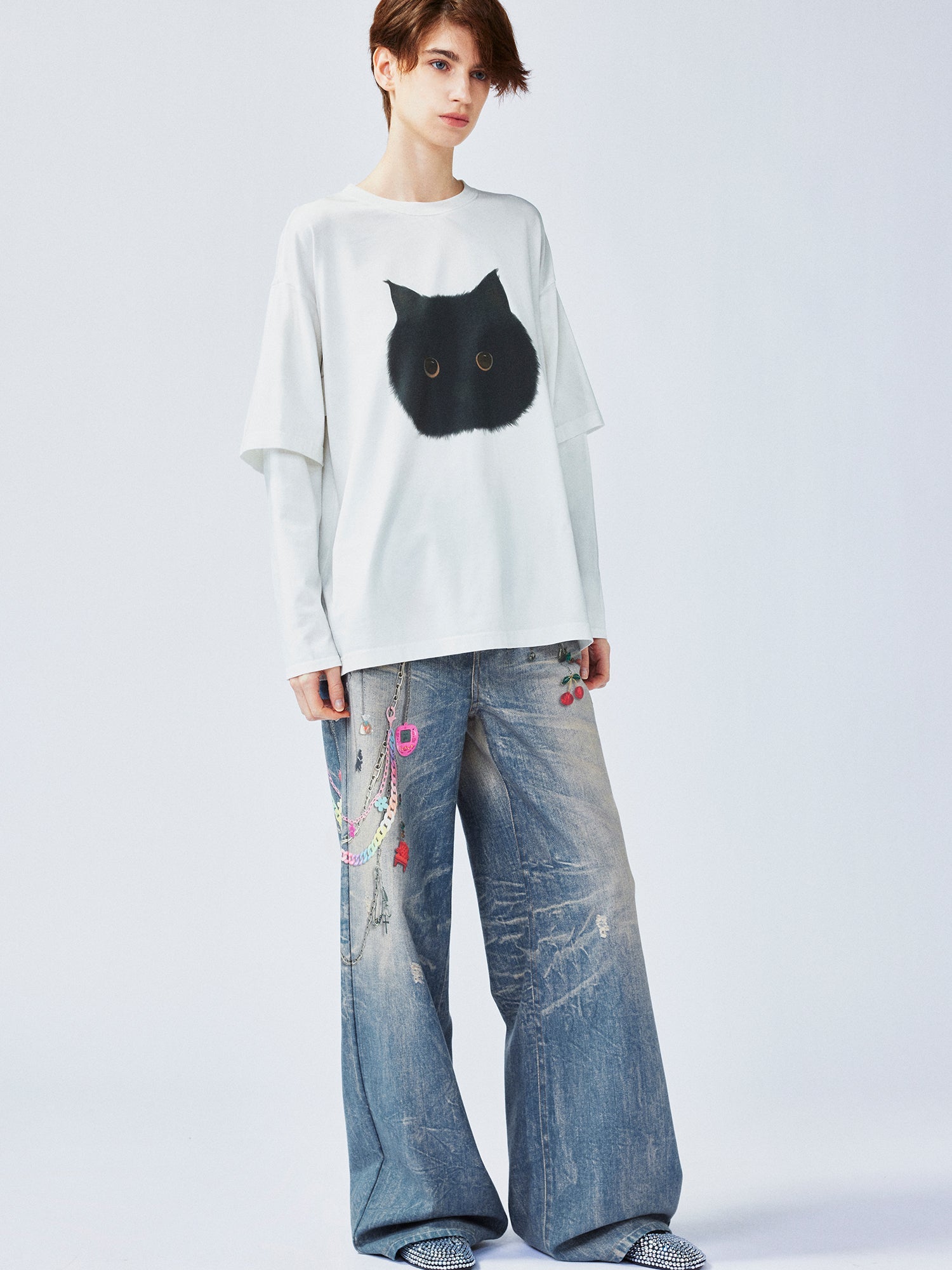 Chubby black cat faux two-piece T-shirt