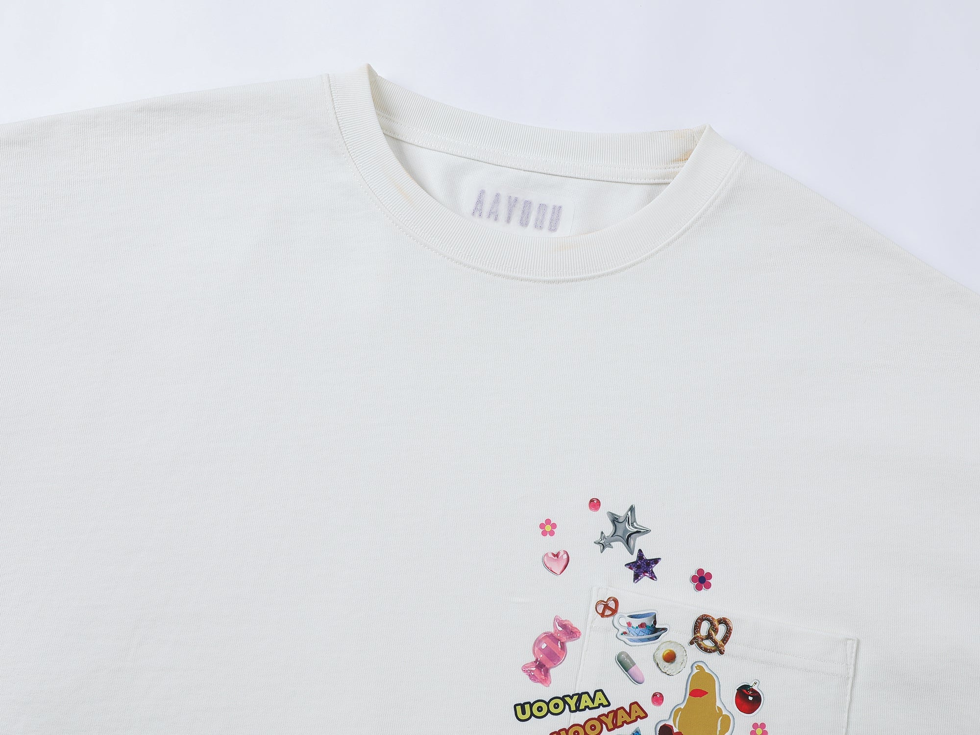 Playful sticker patch long-sleeve T-shirt