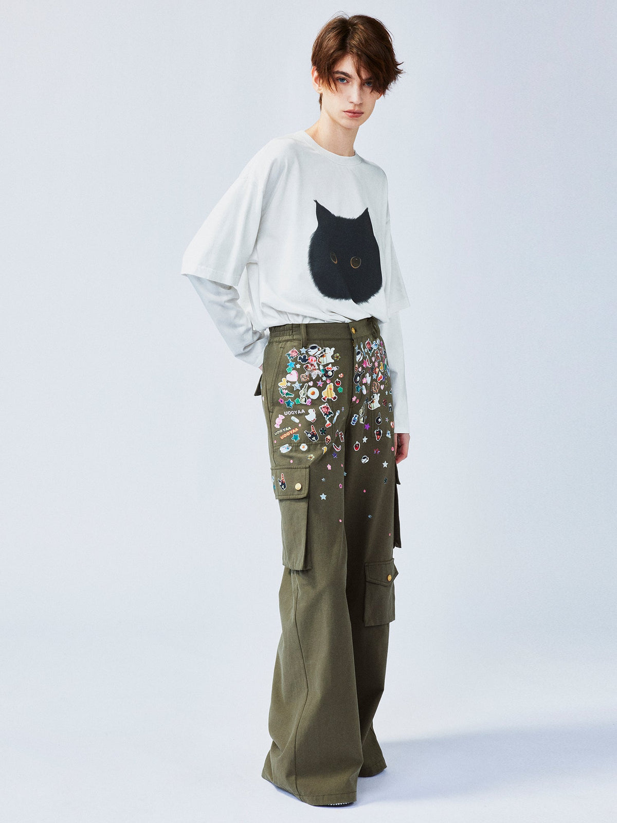 Playful sticker patch army green cargo pants