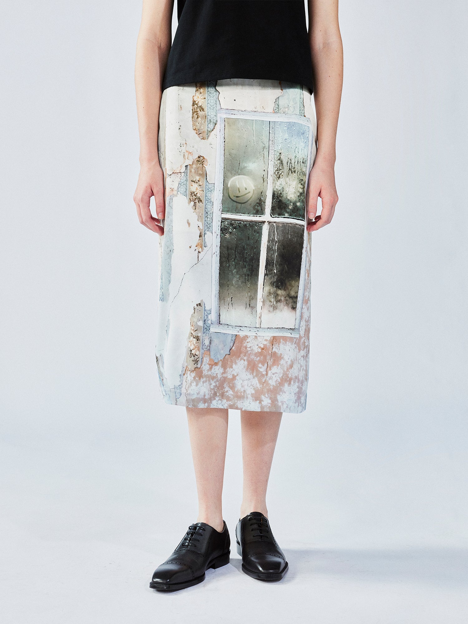 Satin window scene print slip skirt