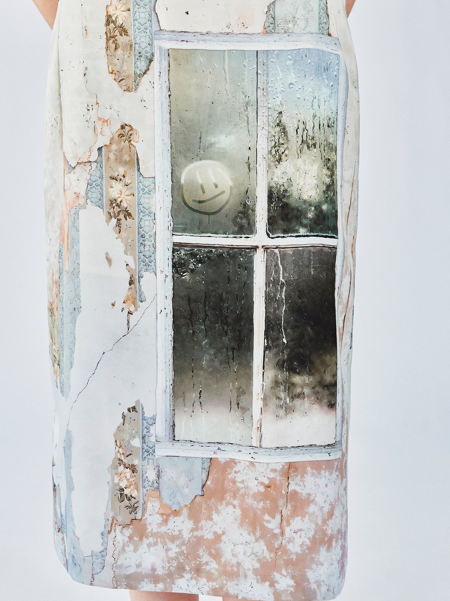 Satin window scene print slip skirt