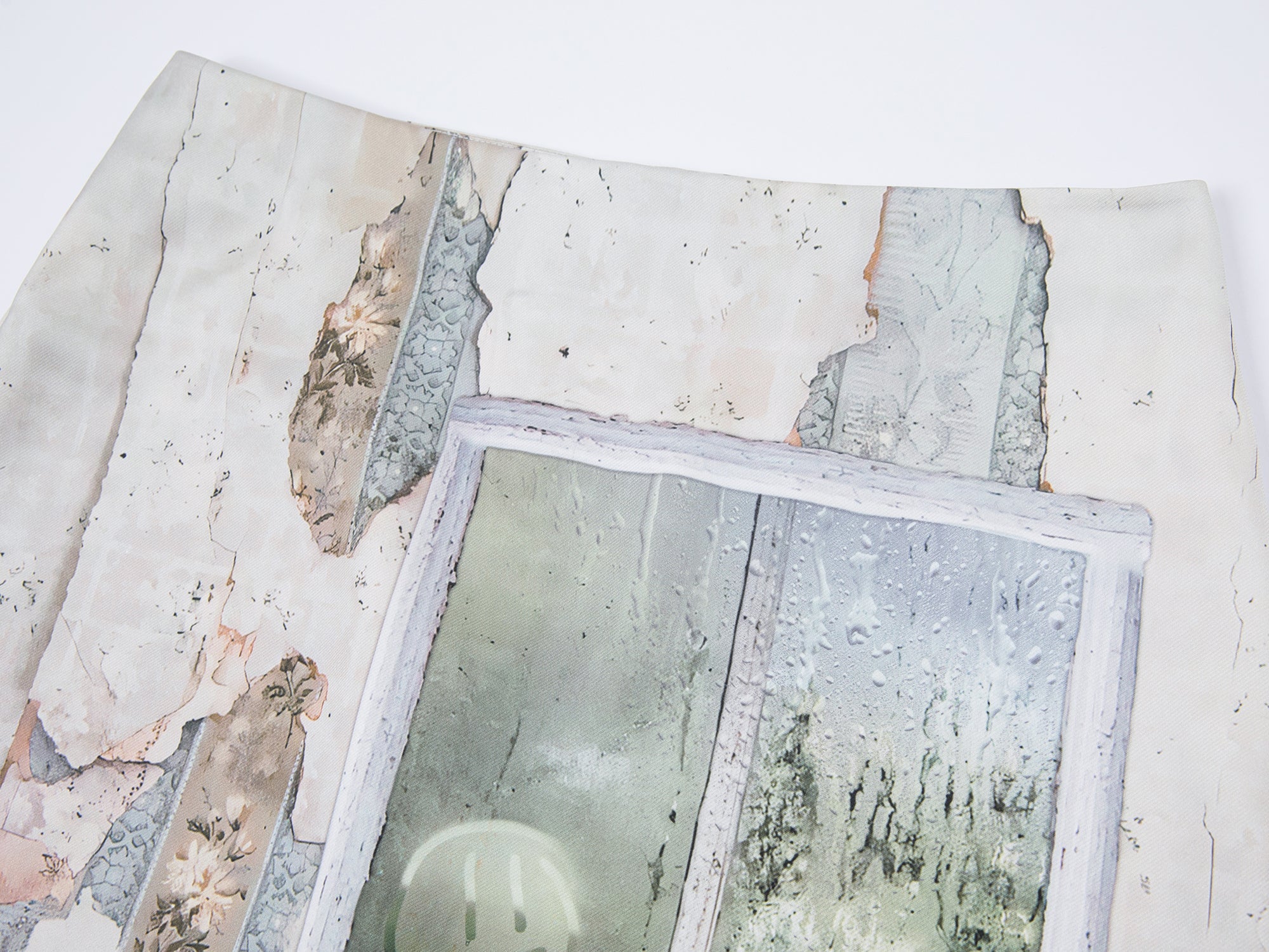 Satin window scene print slip skirt