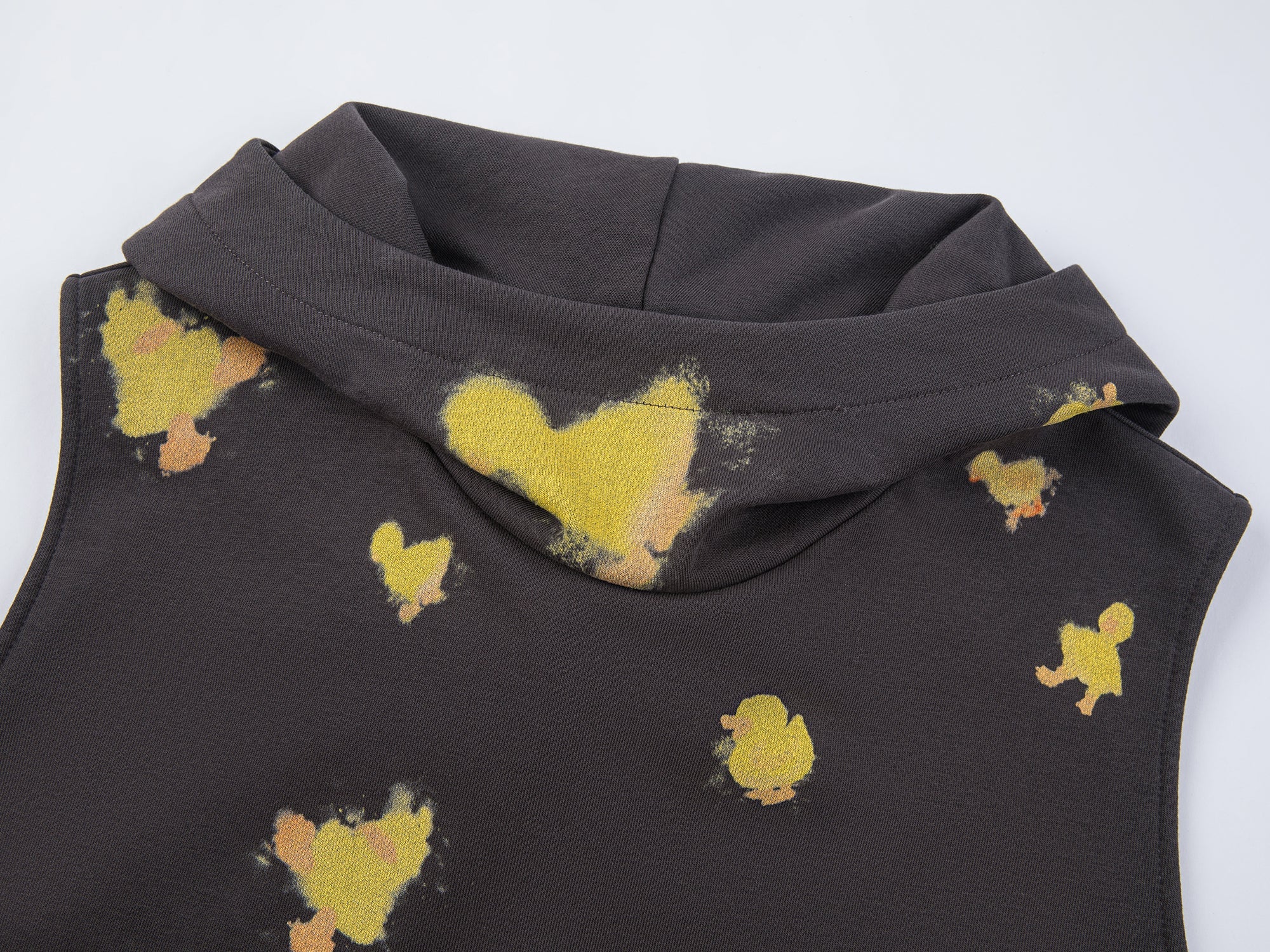 "I" duck hoodie vest