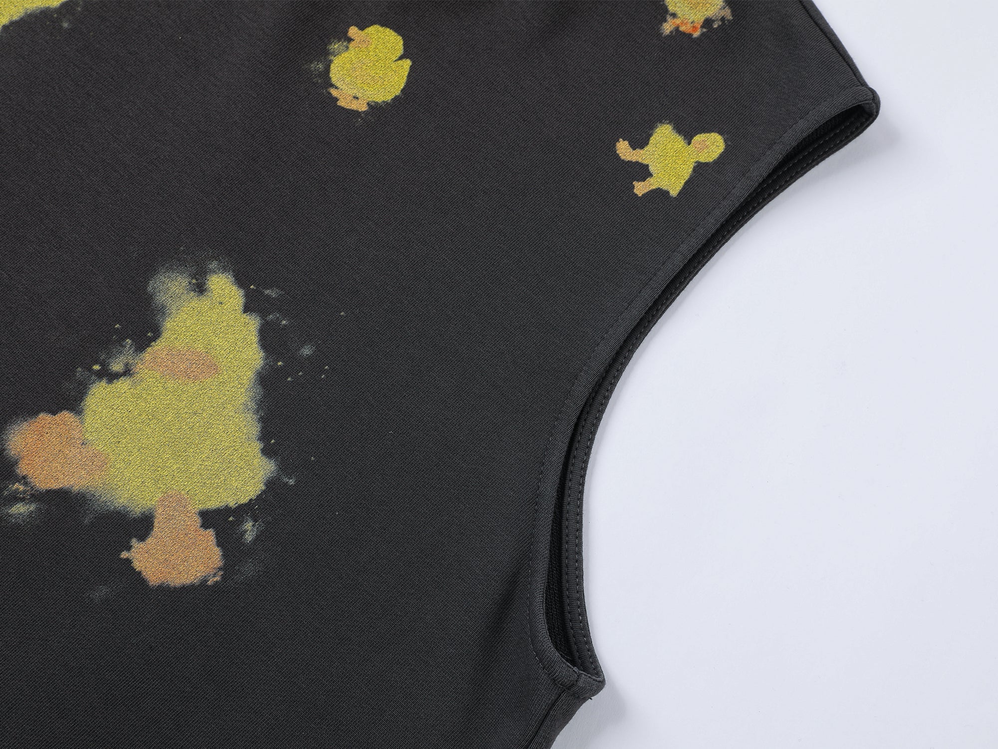 "I" duck hoodie vest