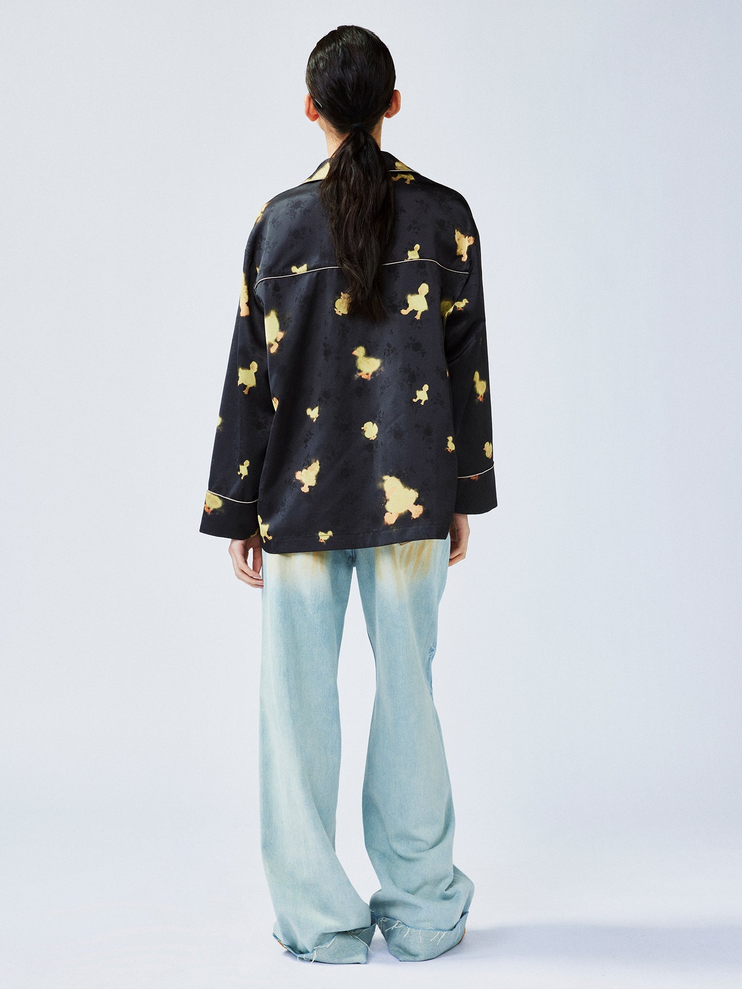 "I" duck pajama-style shirt