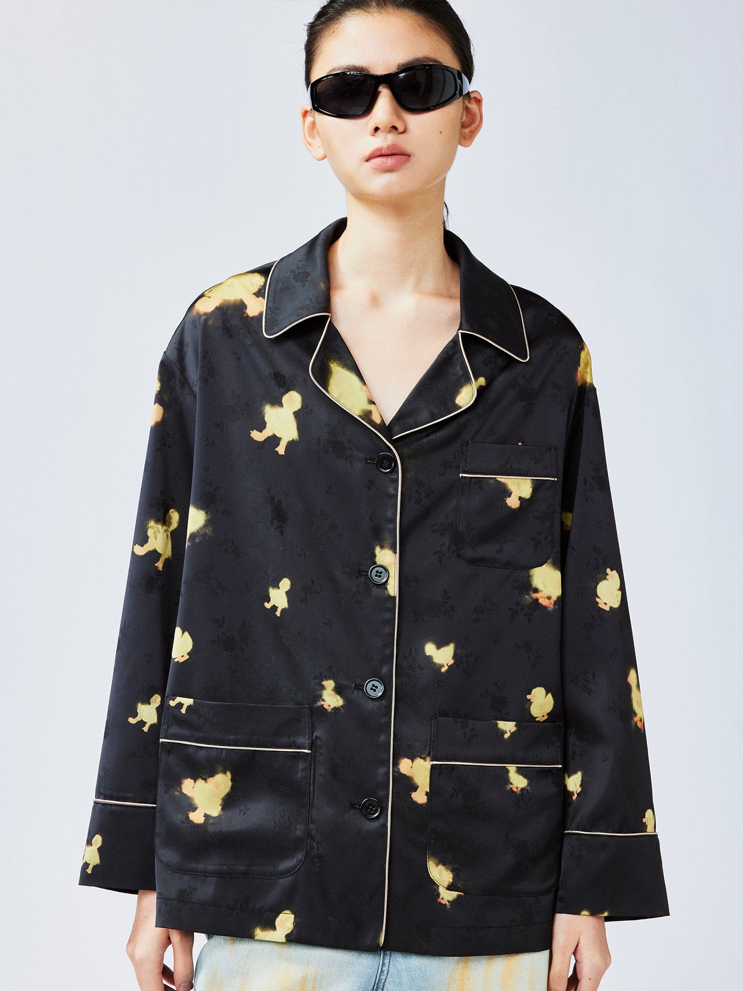 "I" duck pajama-style shirt