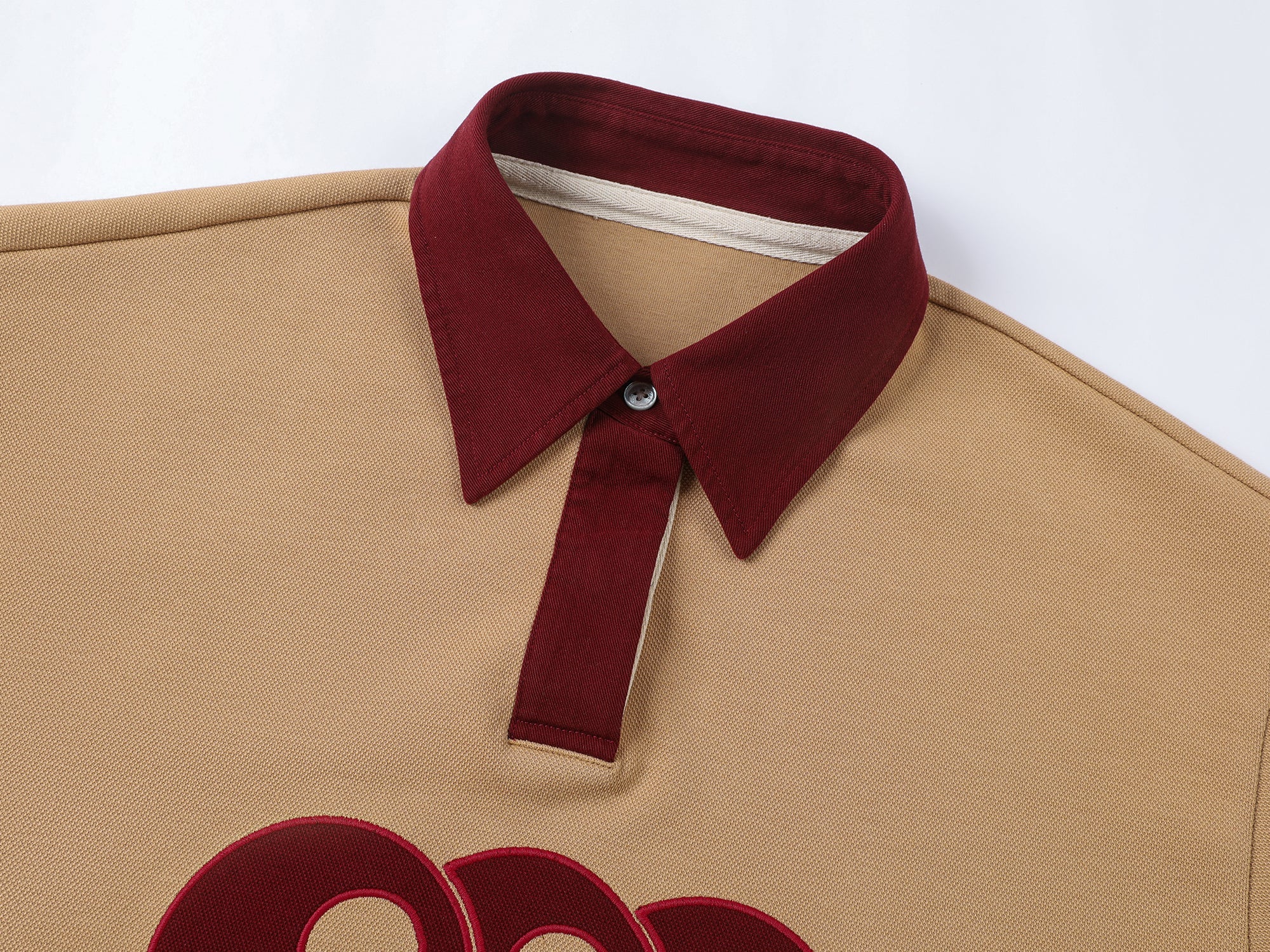 "I" duck polo sweatshirt