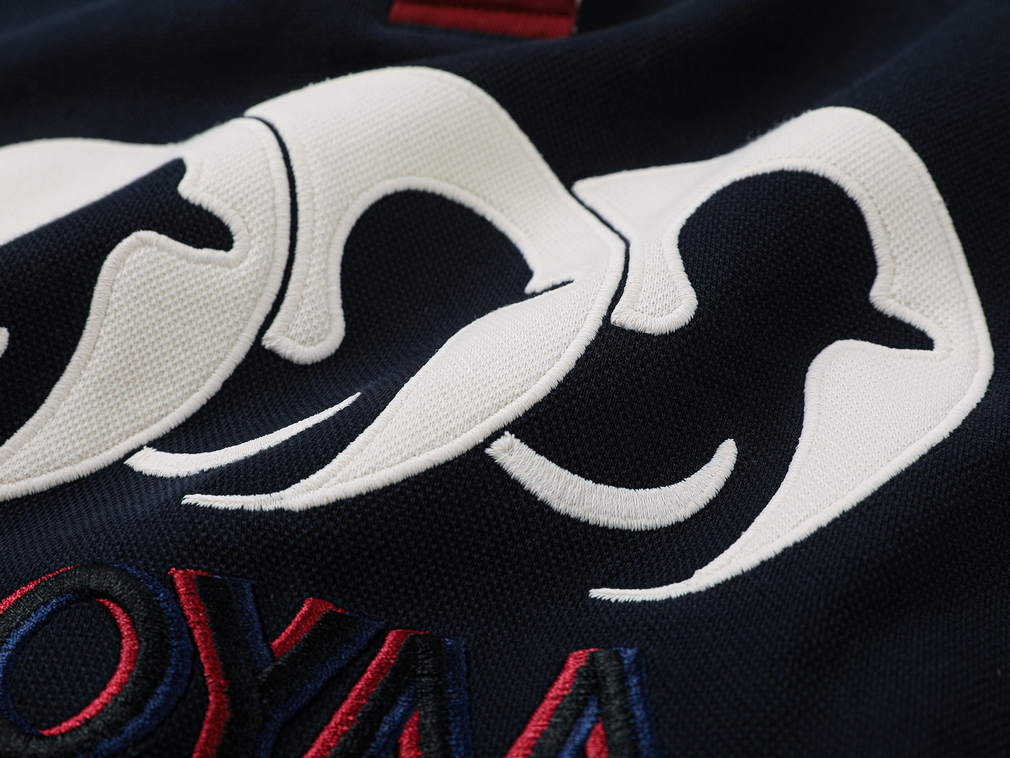 "I" duck polo sweatshirt