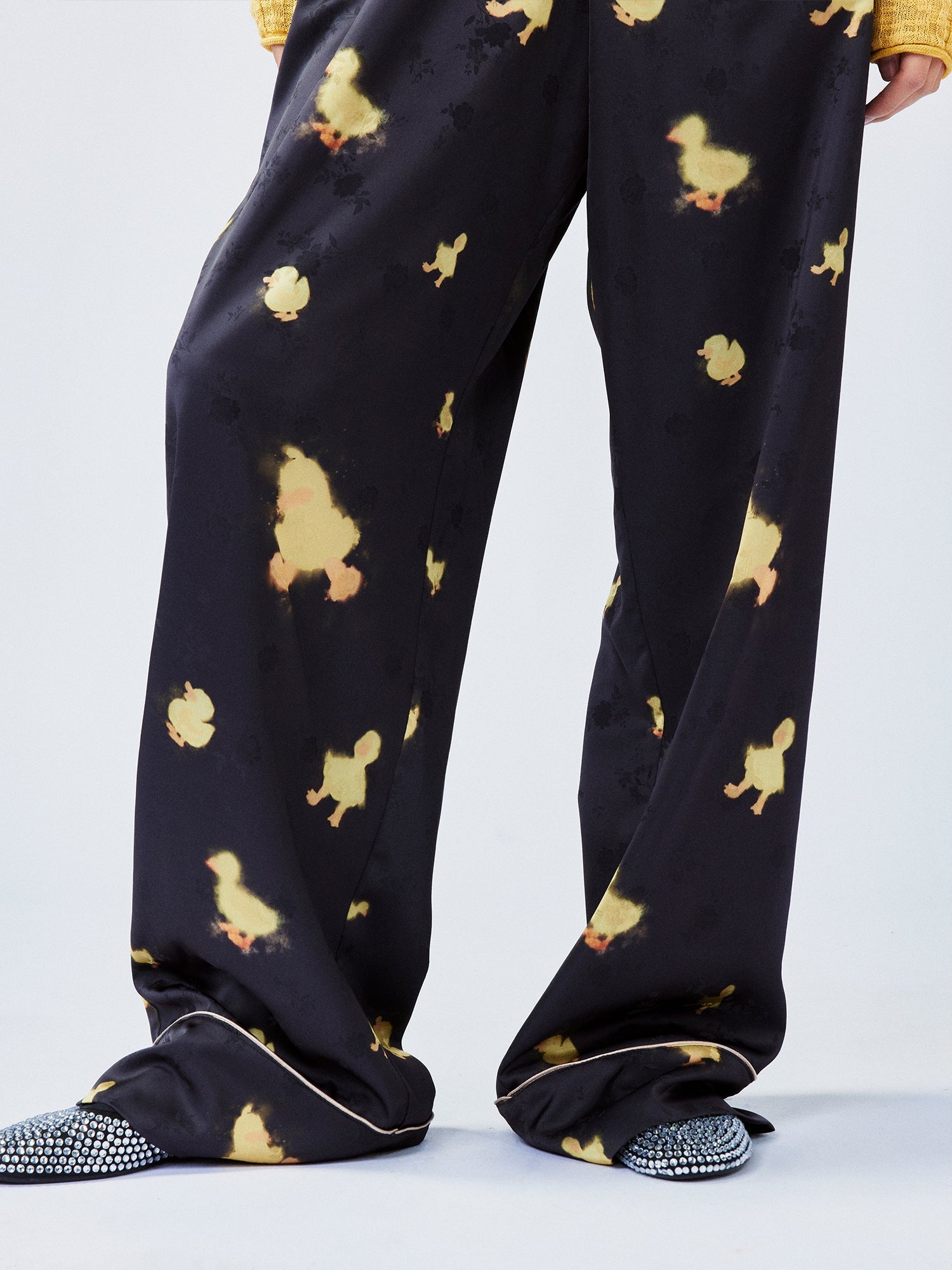 "I" duck pajama-style trousers