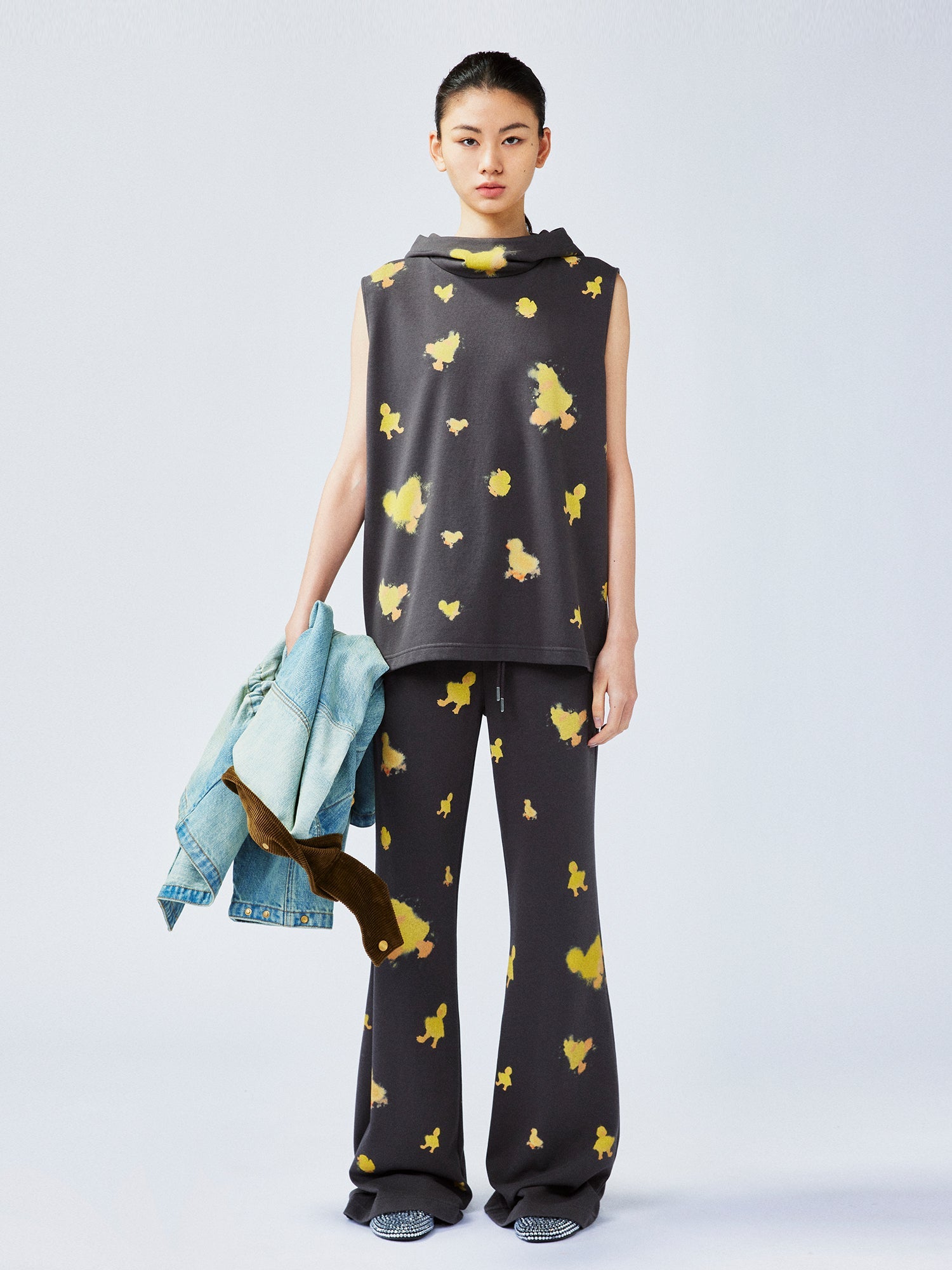 "I" duck flared pants