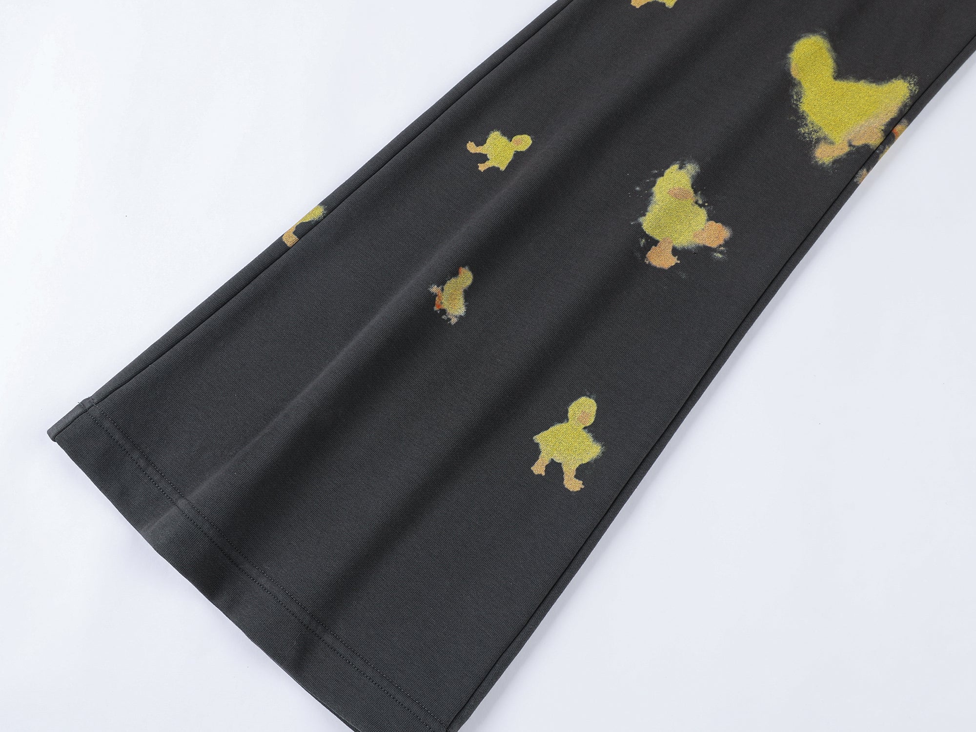 "I" duck flared pants