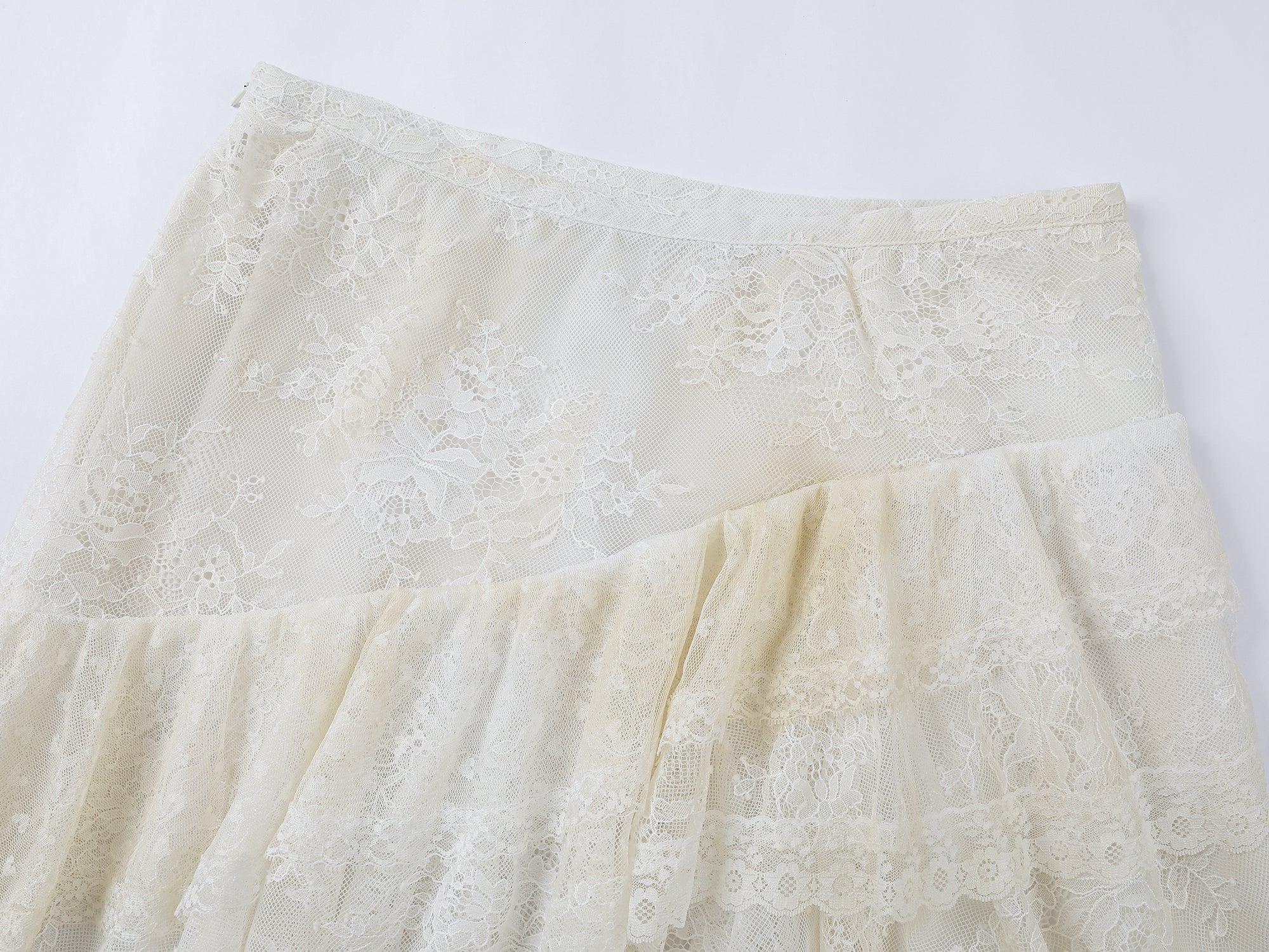 Lace cake skirt