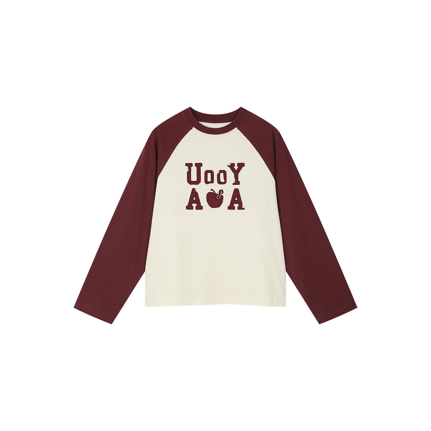 遊び心のあるアップルワームのラグランスリーブTシャツ