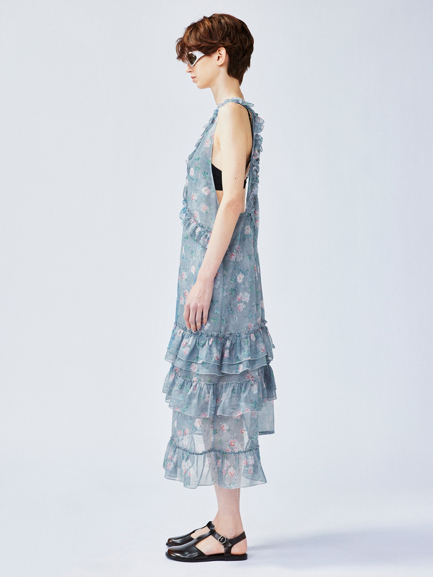 Romantic wallpaper floral suspender dress