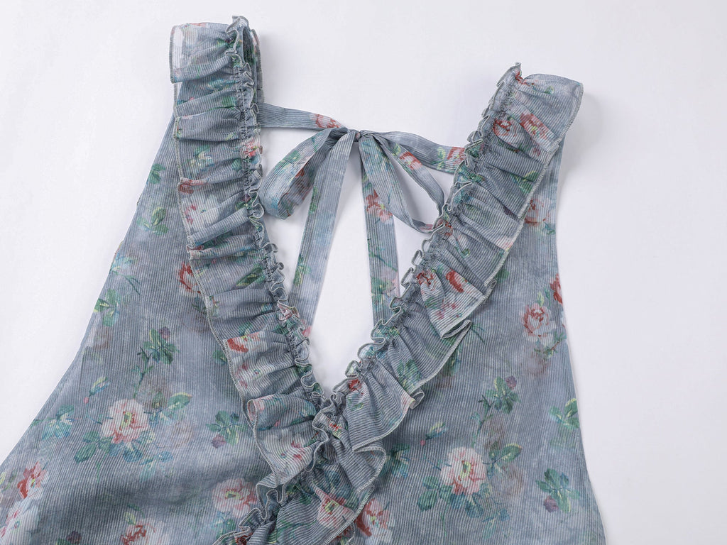 ロマンチックな壁紙の花柄サスペンダードレス