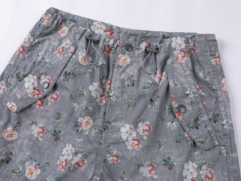 ロマンチックな壁紙の花柄ユーティリティパンツ