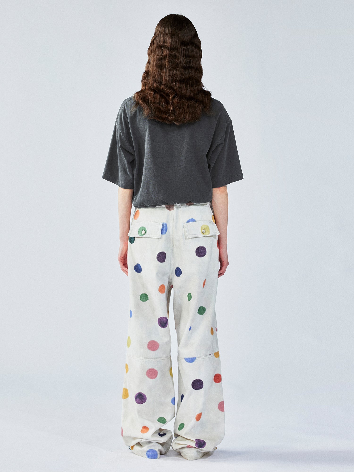 Twist-knot collegiate T-shirt