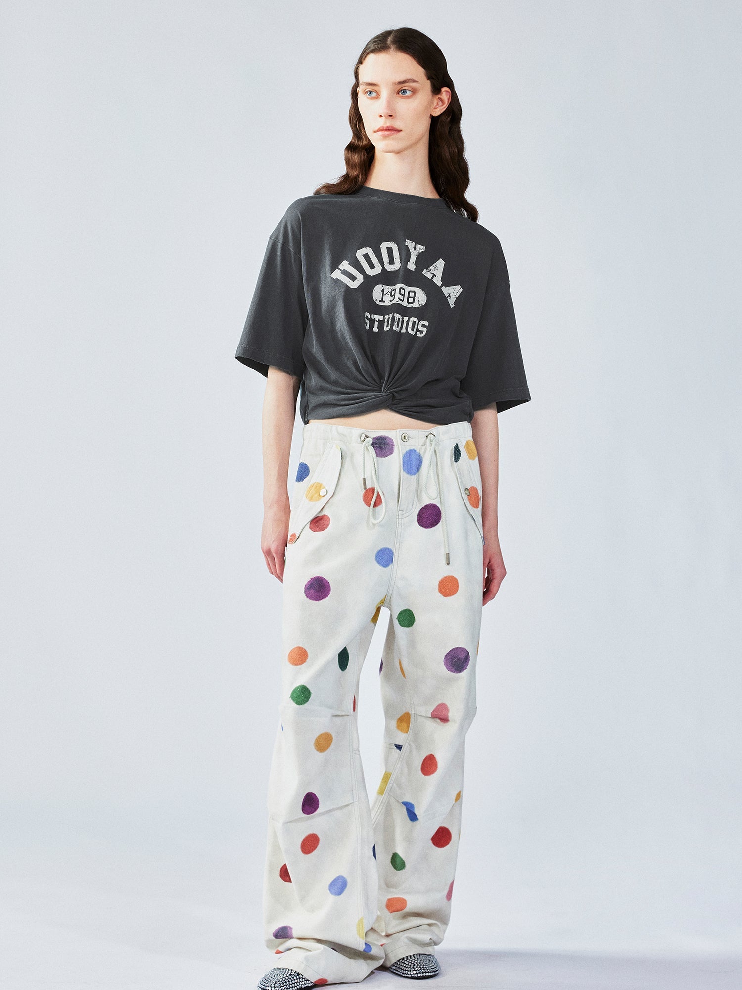 Twist-knot collegiate T-shirt