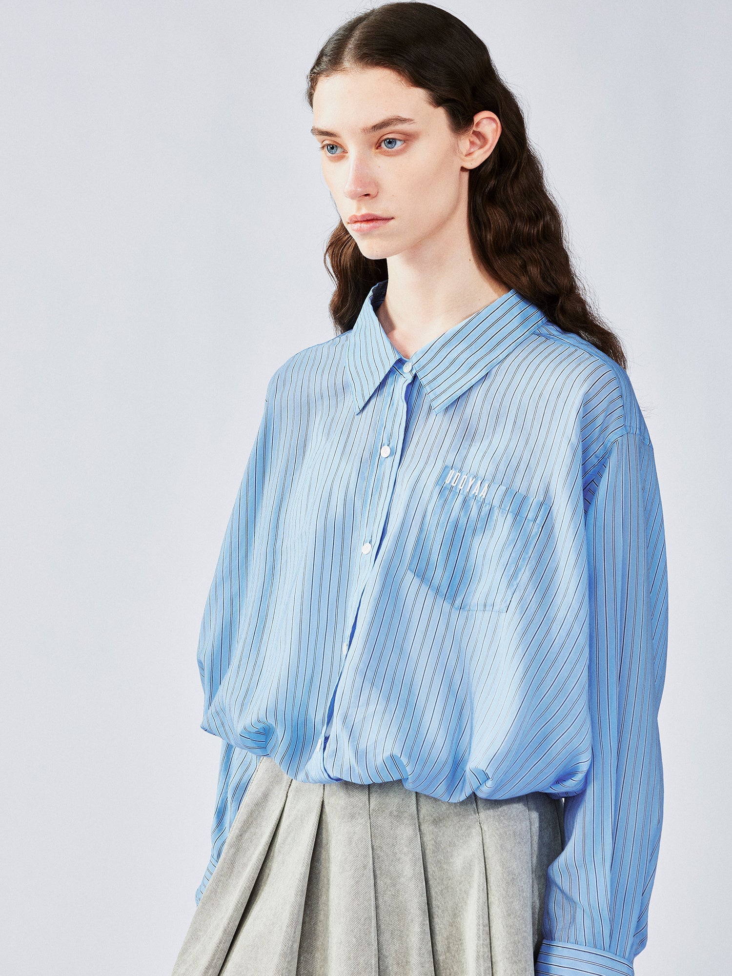 Layered lace camisole shirt