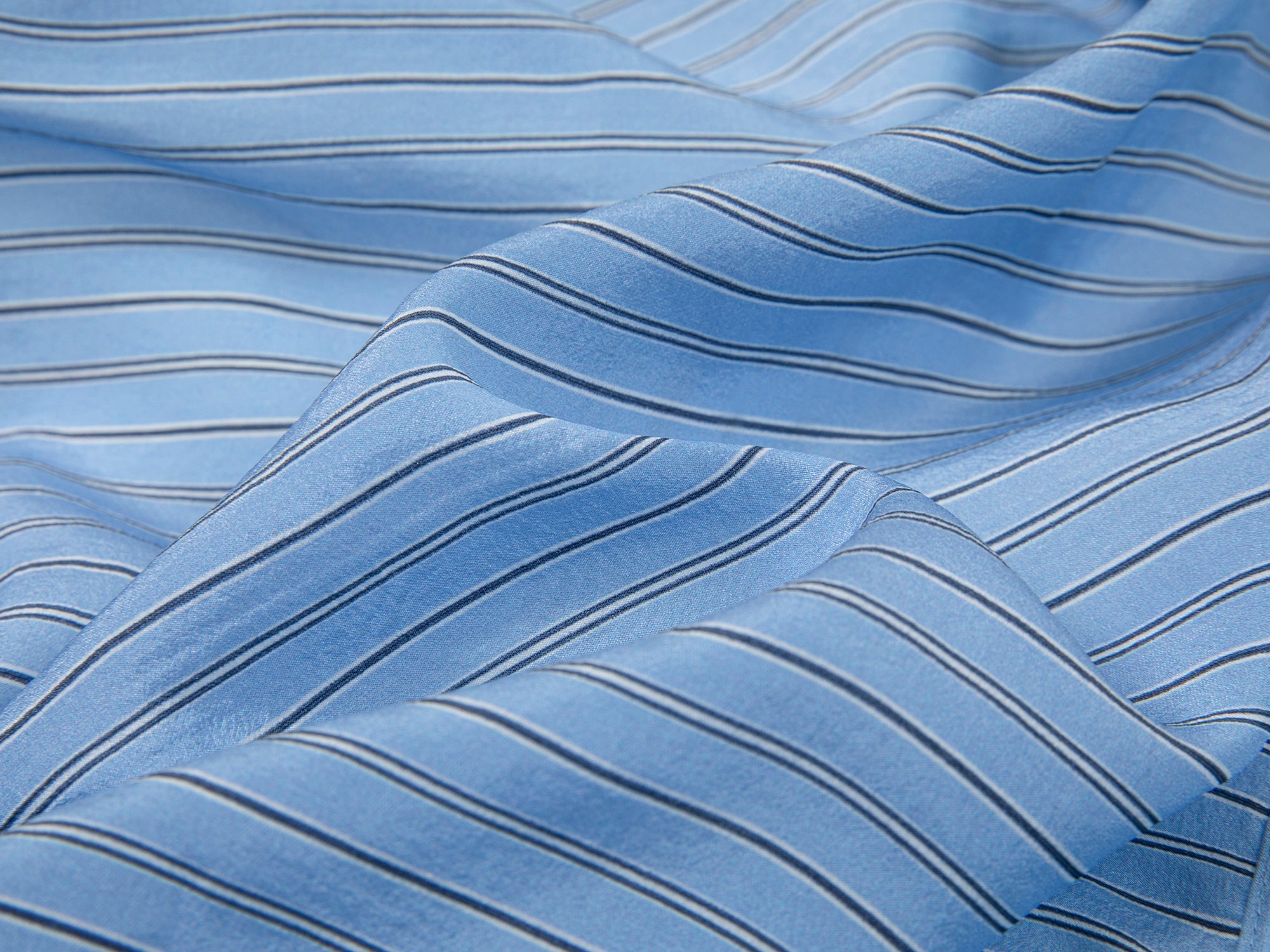 Layered lace camisole shirt