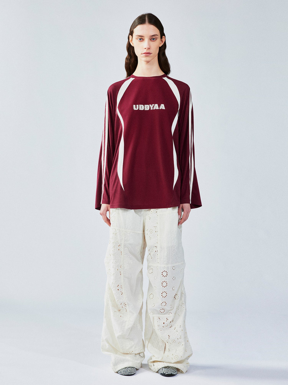 クラシックなジャージスタイルのTシャツ