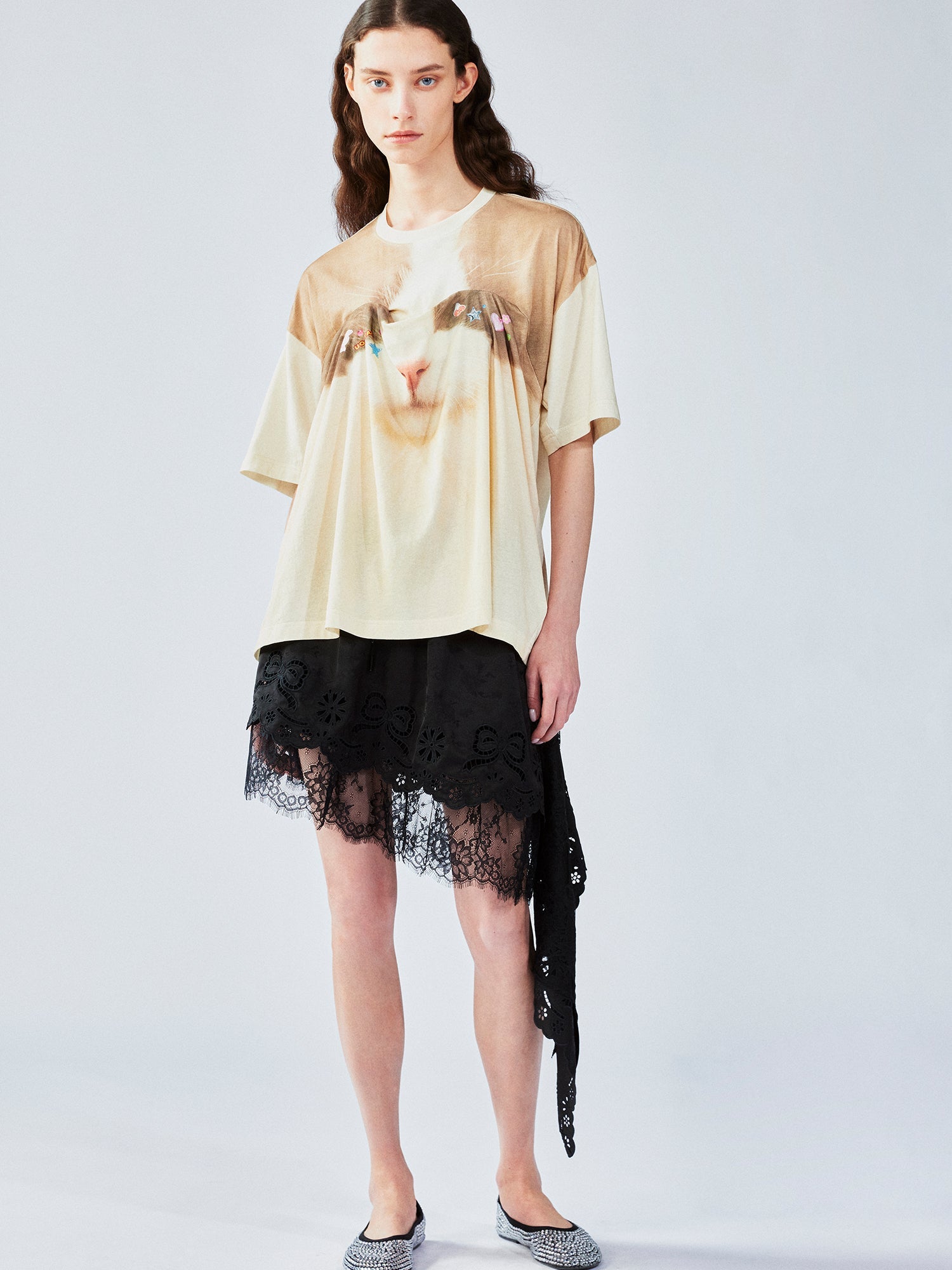 Cat print t-shirt with lifted hem