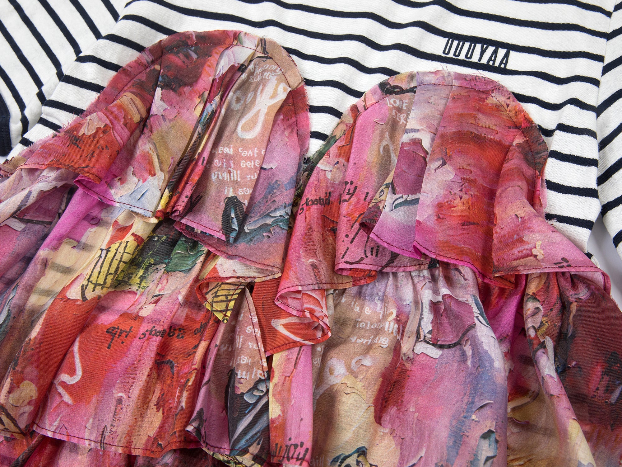 Graffiti ruffle sailor pullover