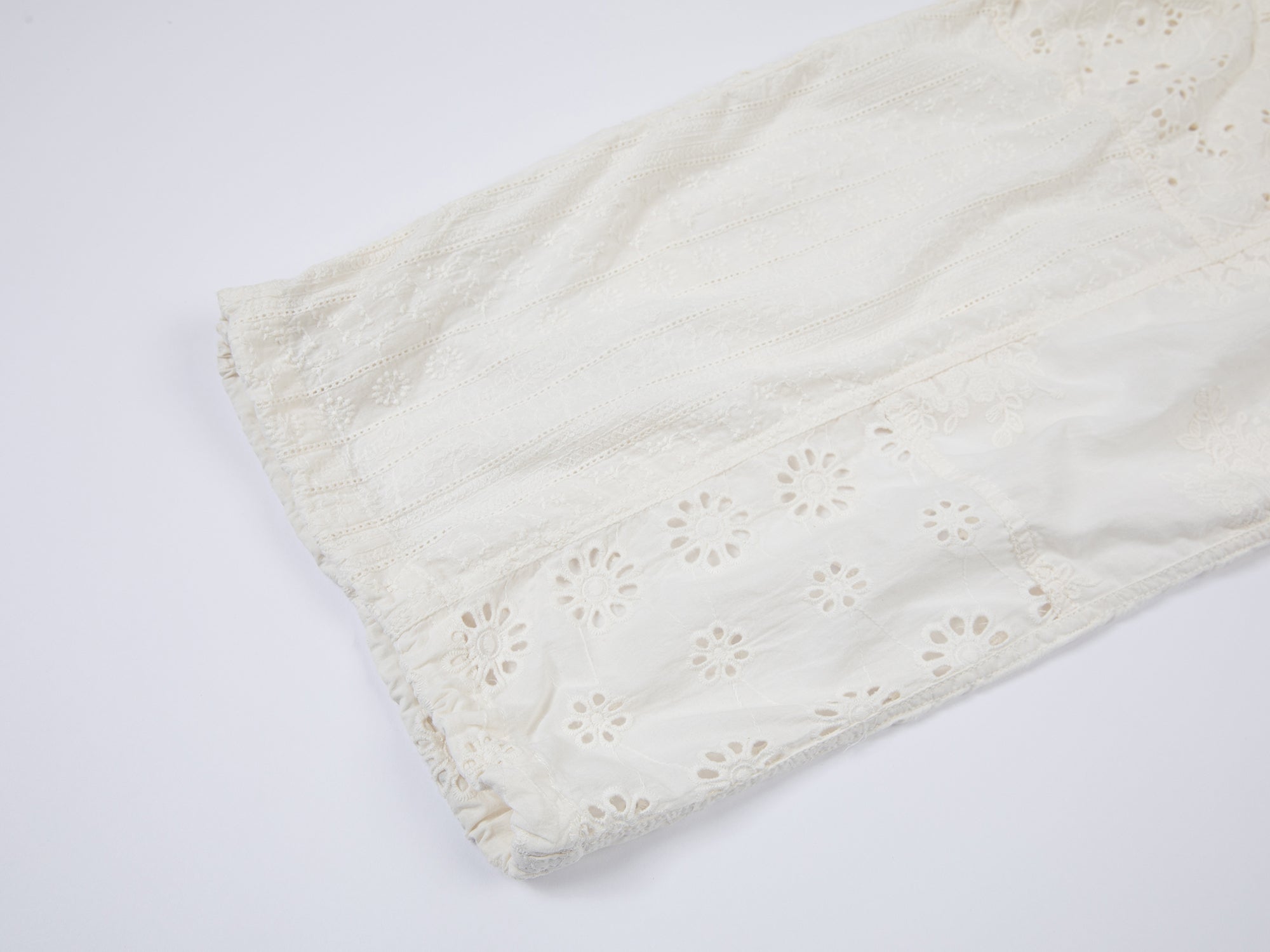 Openwork embroidered cargo pants