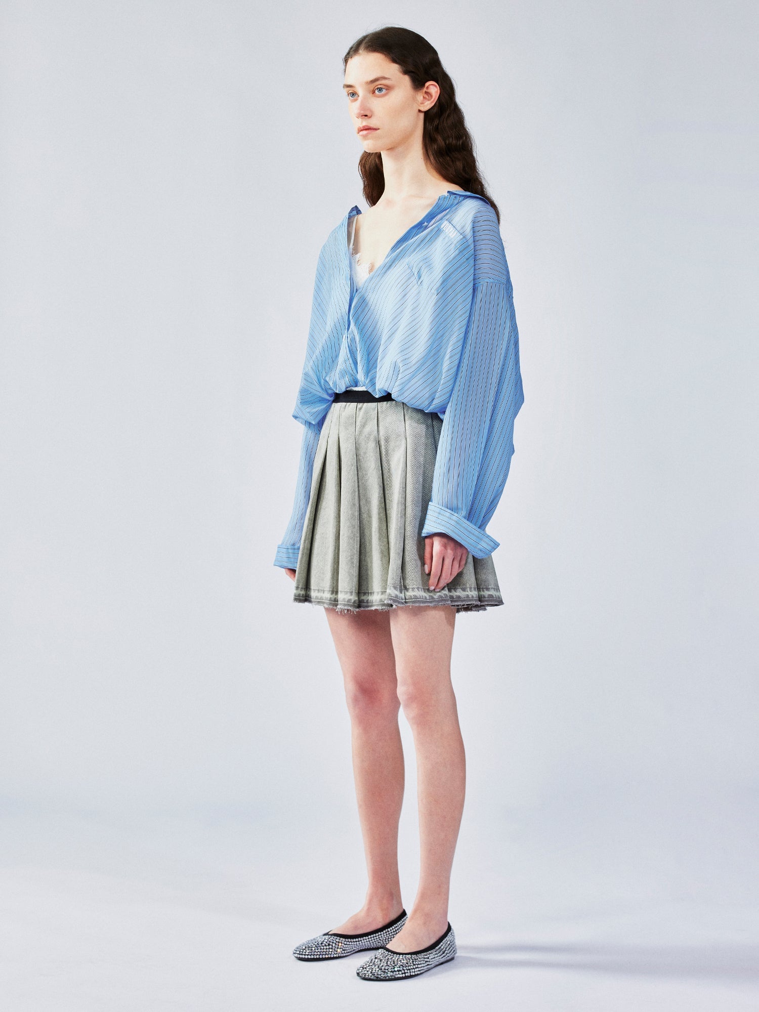 Pleated denim short skirt