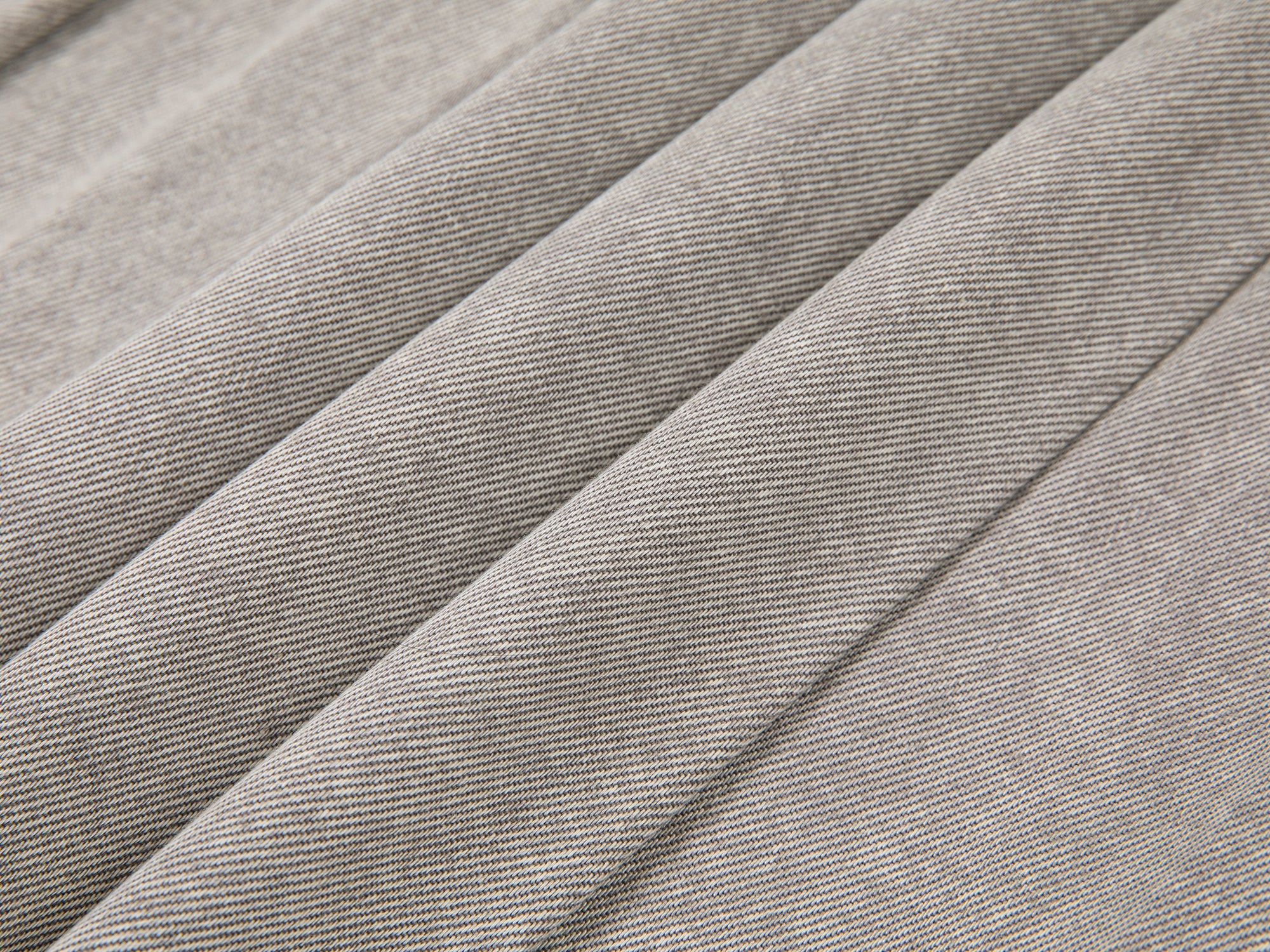 Pleated denim short skirt