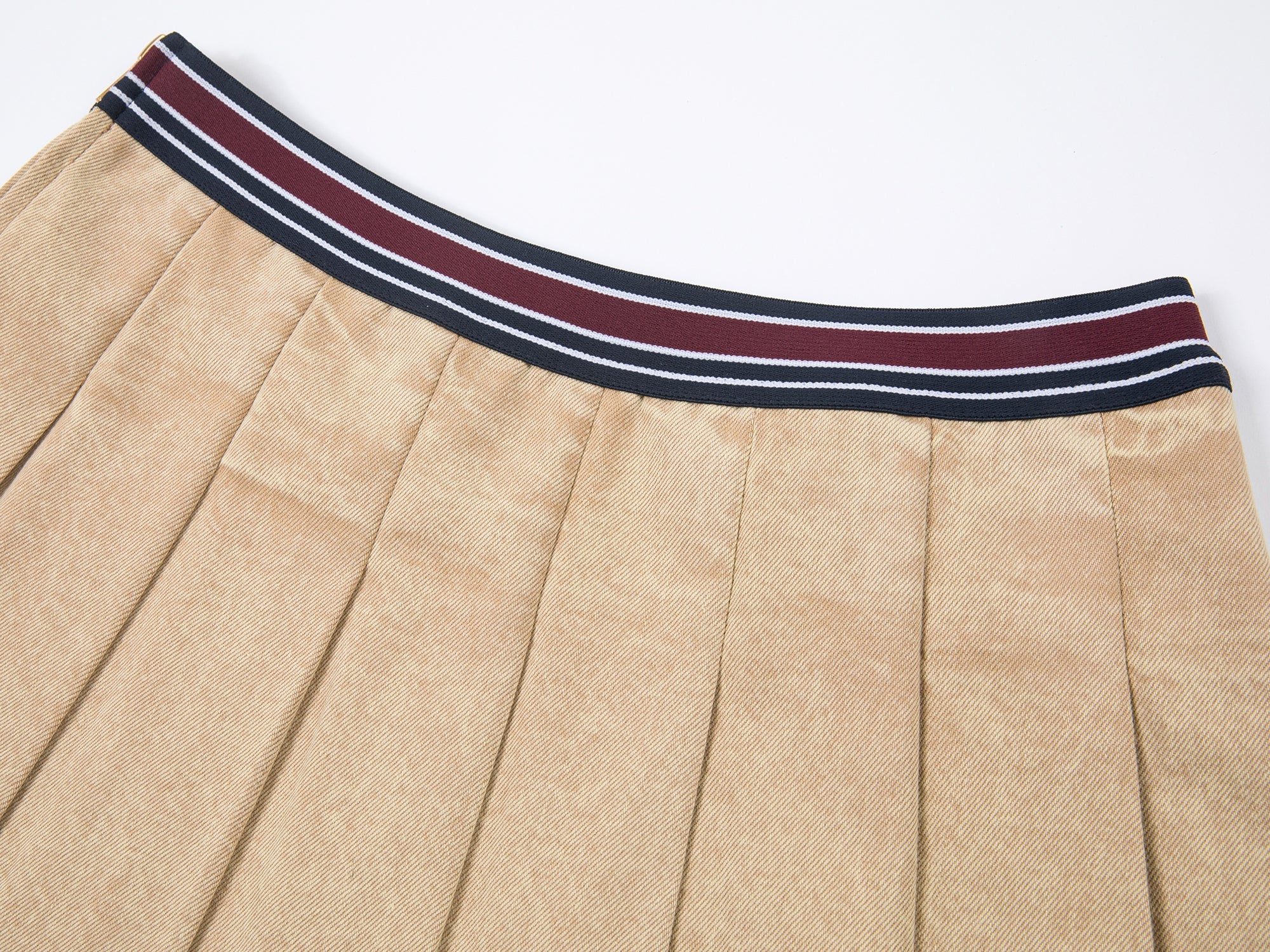 Pleated denim short skirt