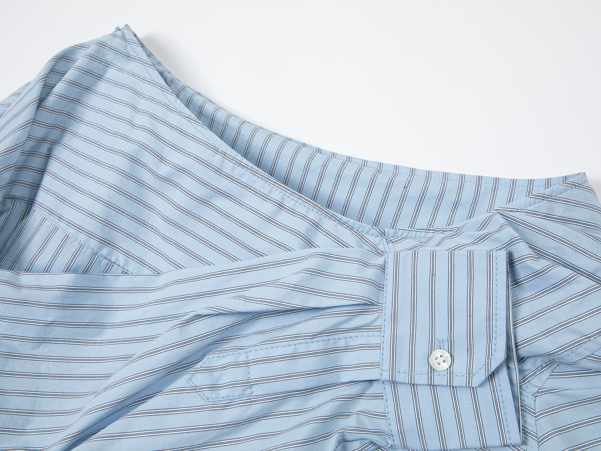 A mini skirt inspired by men's shirts