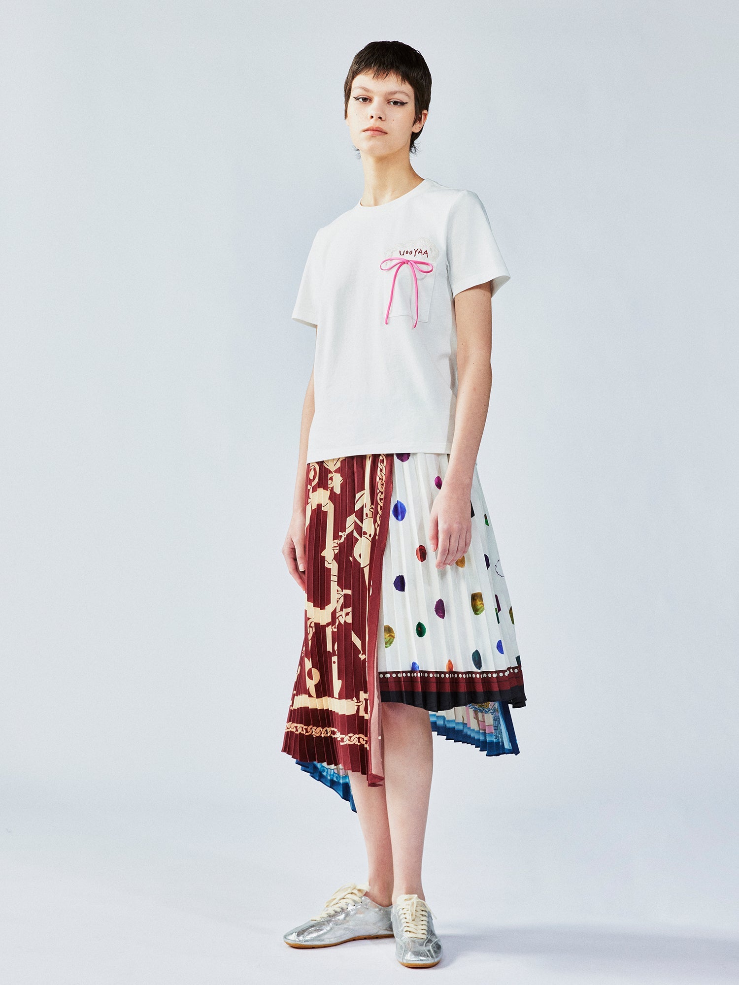 Npkin-pocket appliqué embroidery t-shirt