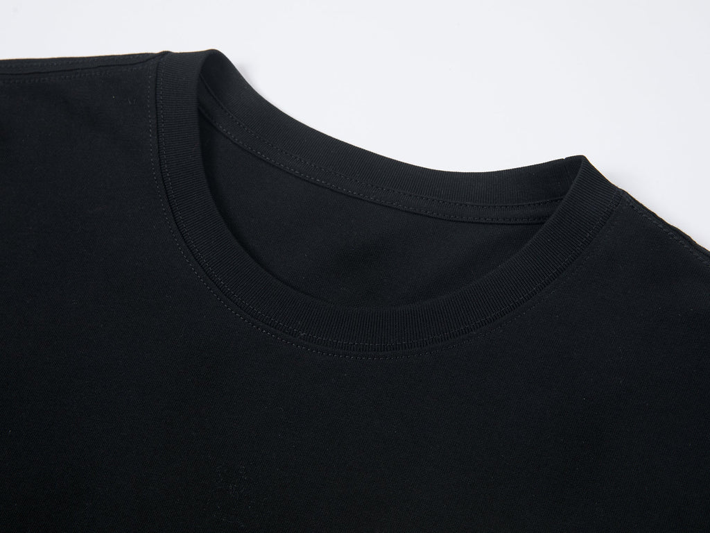 ポケットアップリケ刺繍Tシャツ