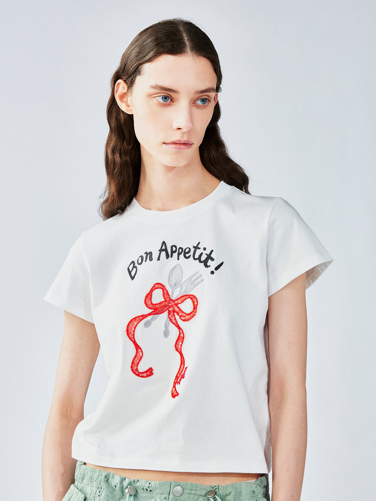 ボウ＆フォーク アップリケ Tシャツ